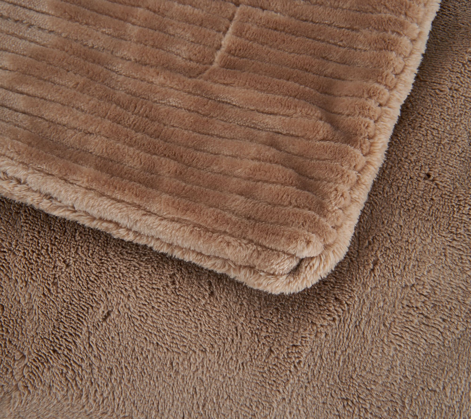 Berkshire Blanket TW Intellisense Velvet Soft Heated Blanket