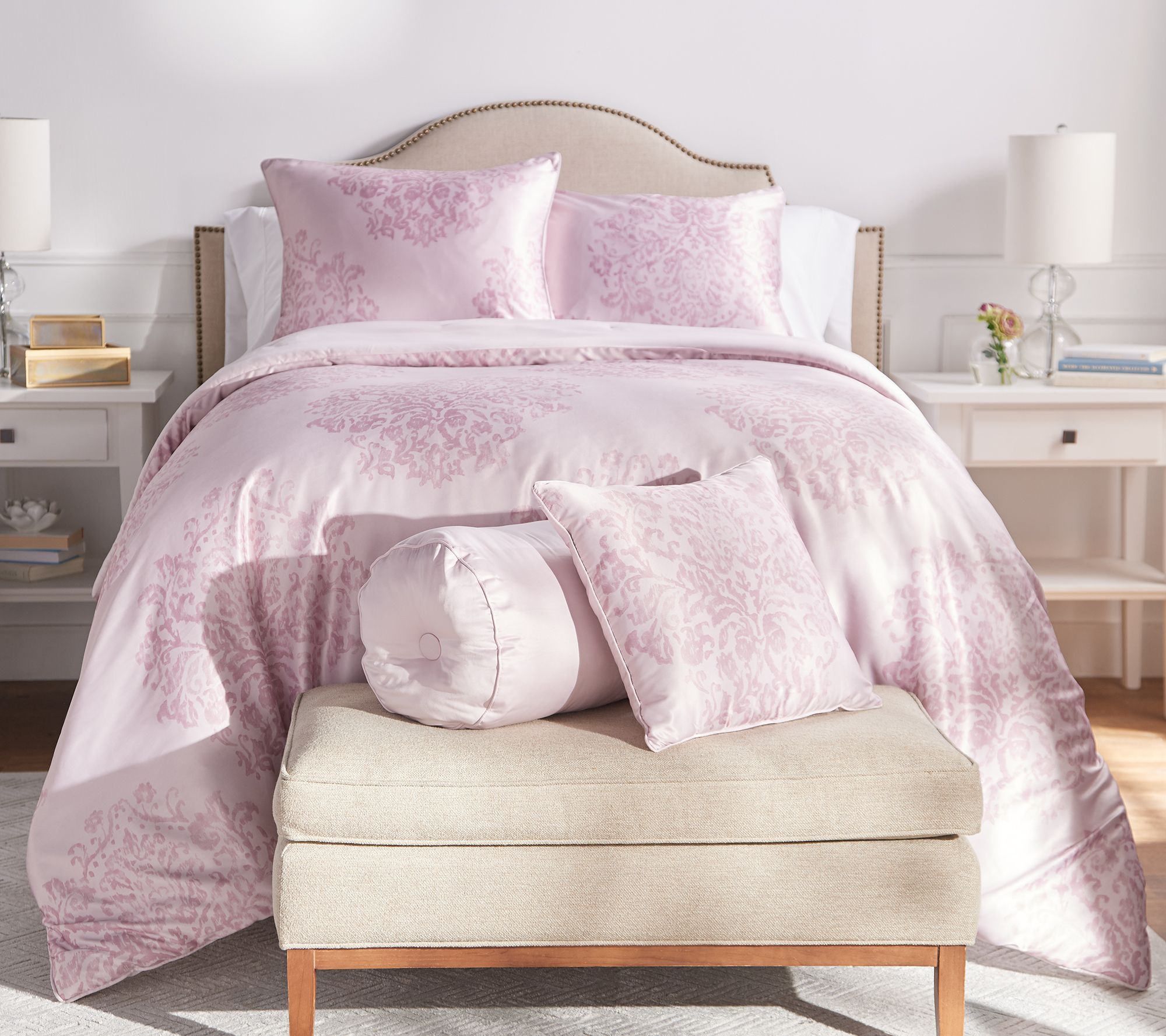 Casa Zeta Jones Painted Damask Satin King Comforter Set Page 1