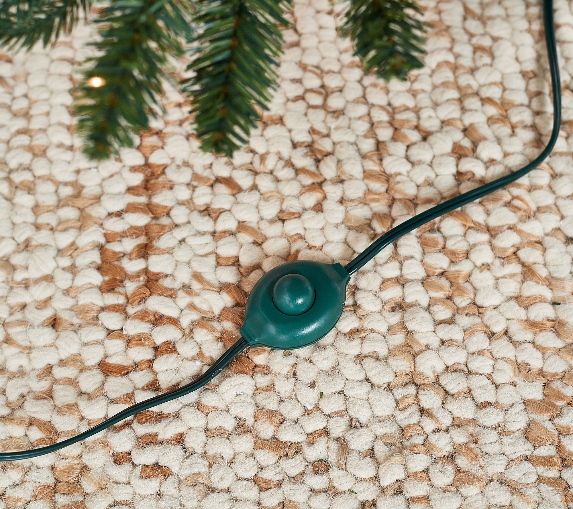 Bethlehem Lights 7.5' PreLit Mixed Tip Full Tree