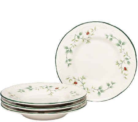 Pfaltzgraff Winterberry Appetizer Plates, Set of 4