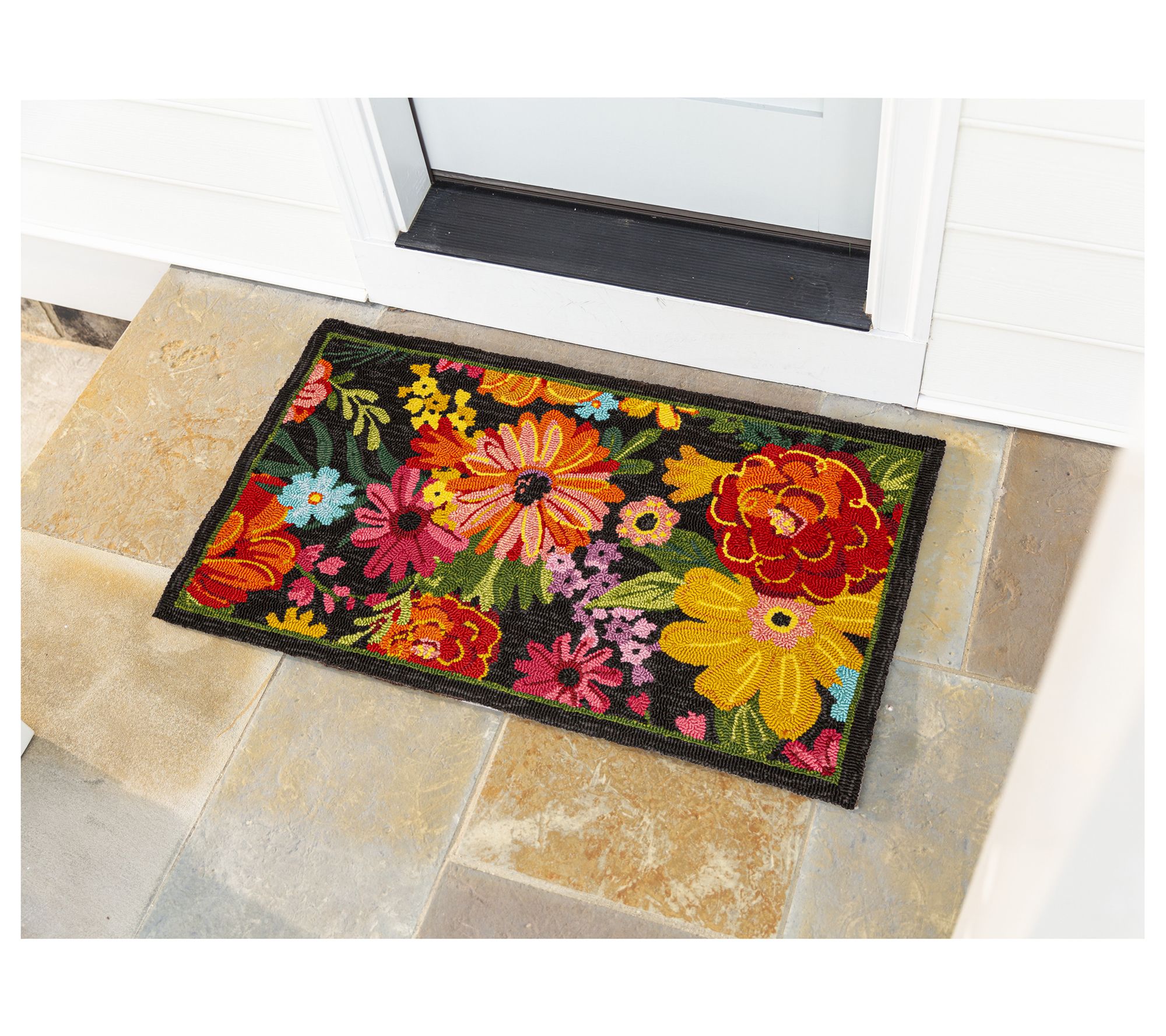 Evergreen 24"x42" Fresh Picked Hooked Polypropylene Accent Ru