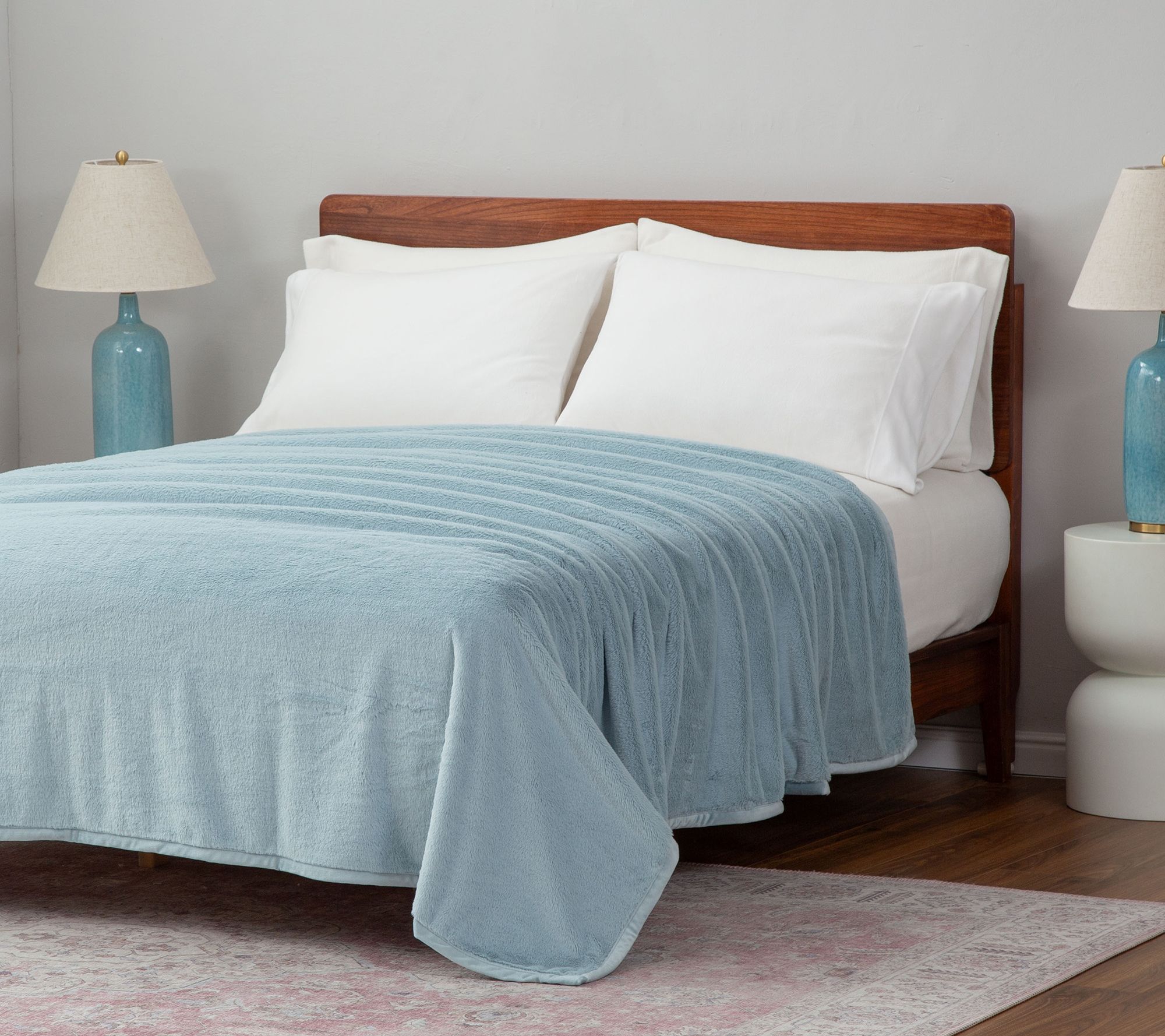 Berkshire Grace Fur Blanket - King