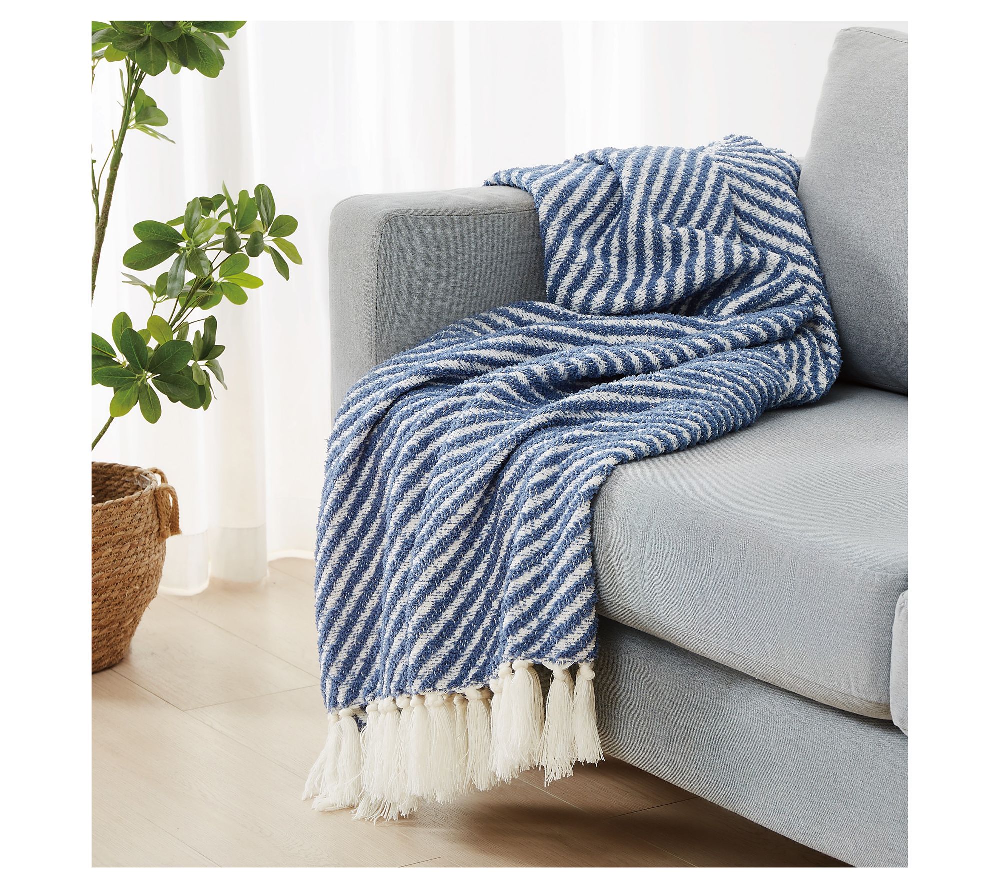 Brooklyn Loom Diagonal Chenille Stripe 50x70 Thow