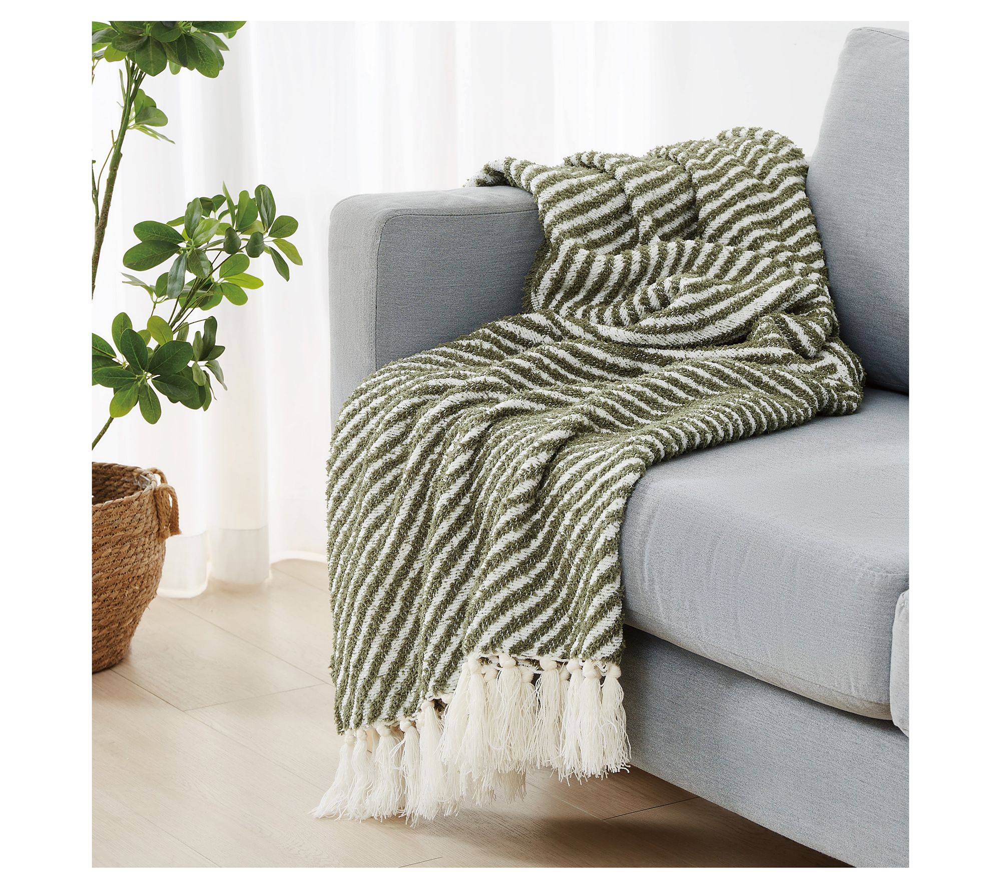 Brooklyn Loom Diagonal Chenille Stripe 50x70 Thow