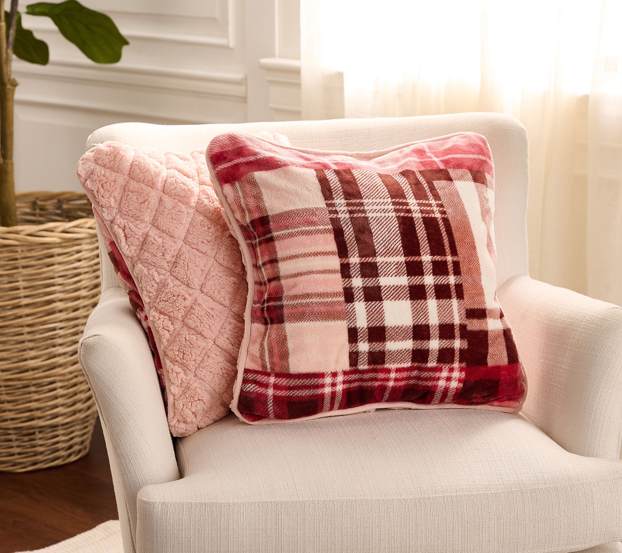 "As Is" Home Reflections Set of 2 Plush 18"x18" Dec Pillow