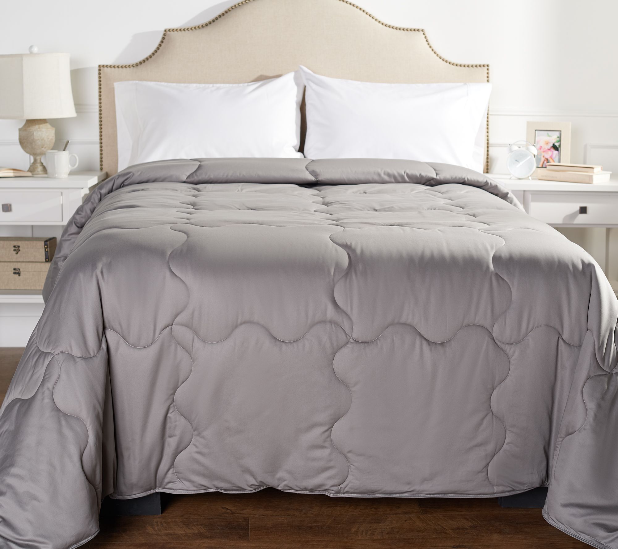 Home Reflections 500TC Cotton Scallop Stitch ComforterTwin
