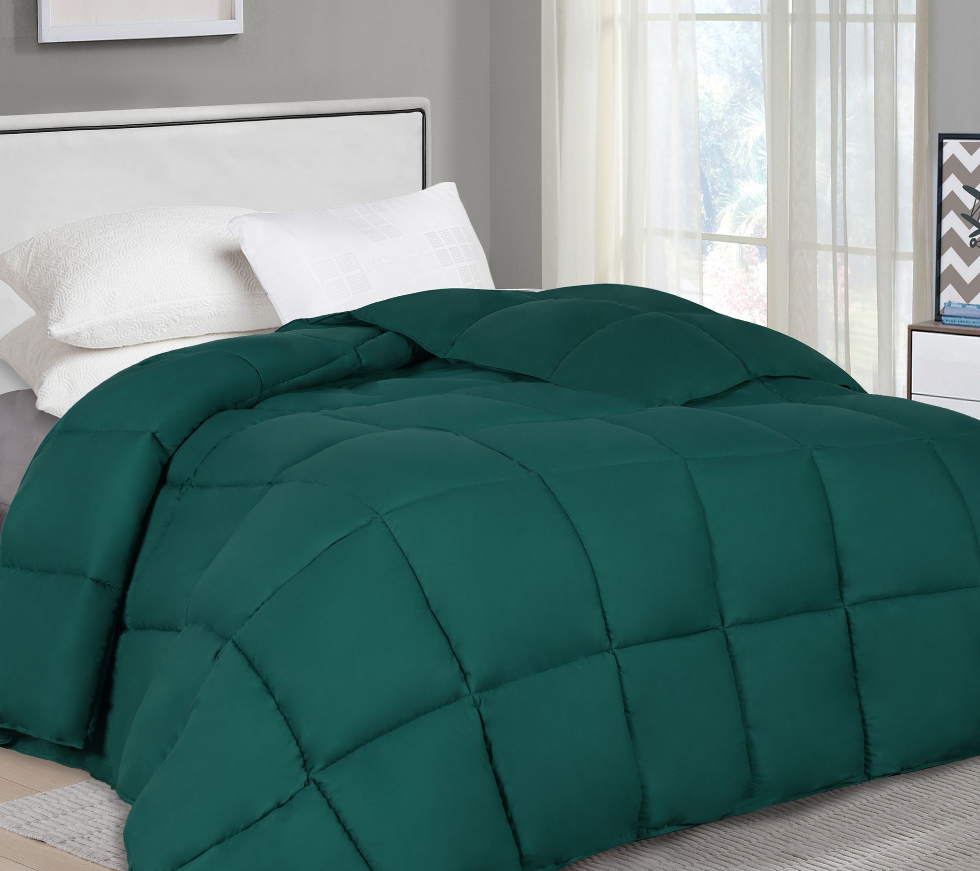 Superior Reversible Down Alternative Comforter, F/Q