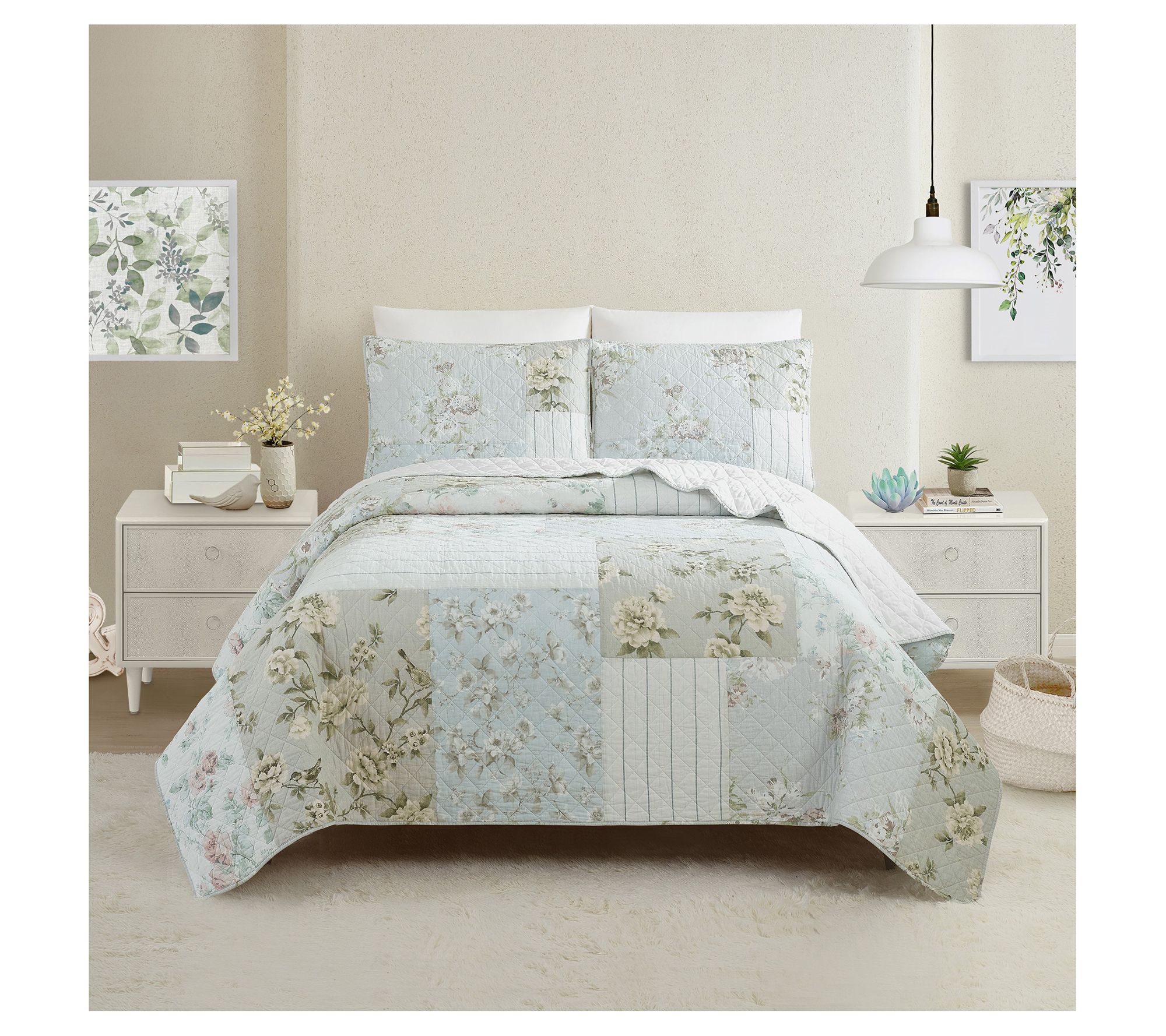 Modern Heirloom Claire 3-Piece King Quilt Set