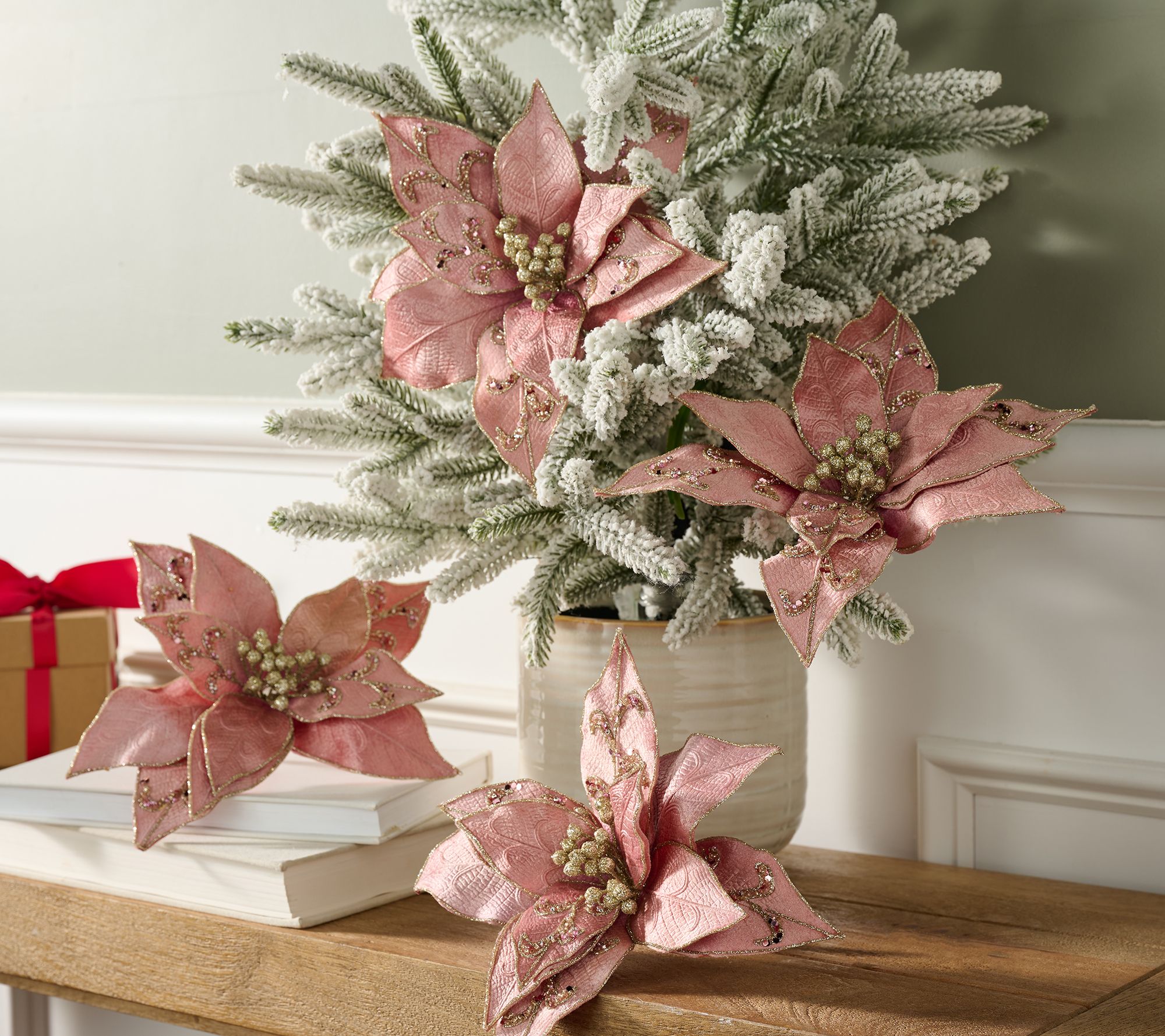 Set of 4 Poinsettia Clips by Valerie