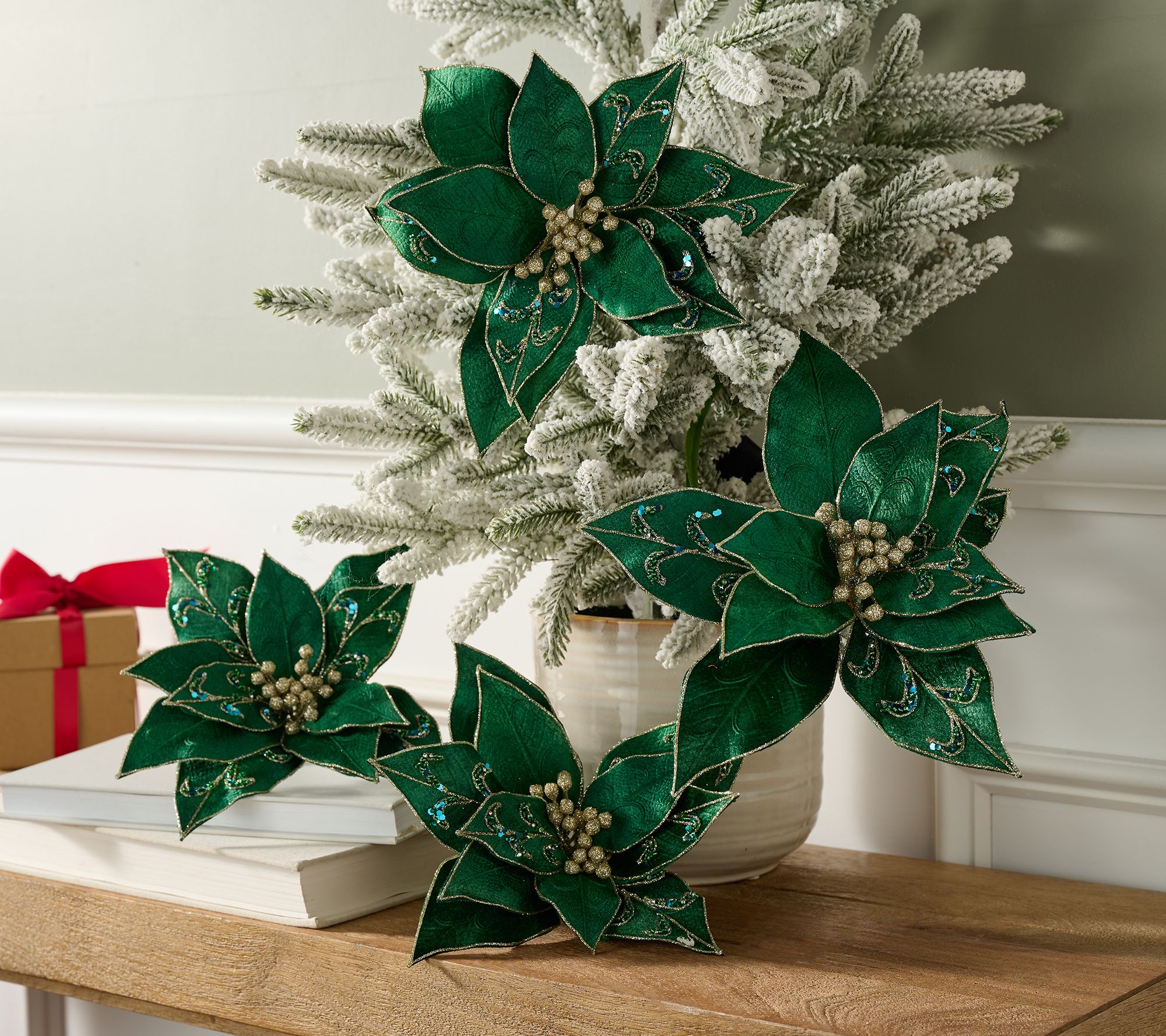 Set of 4 Poinsettia Clips by Valerie