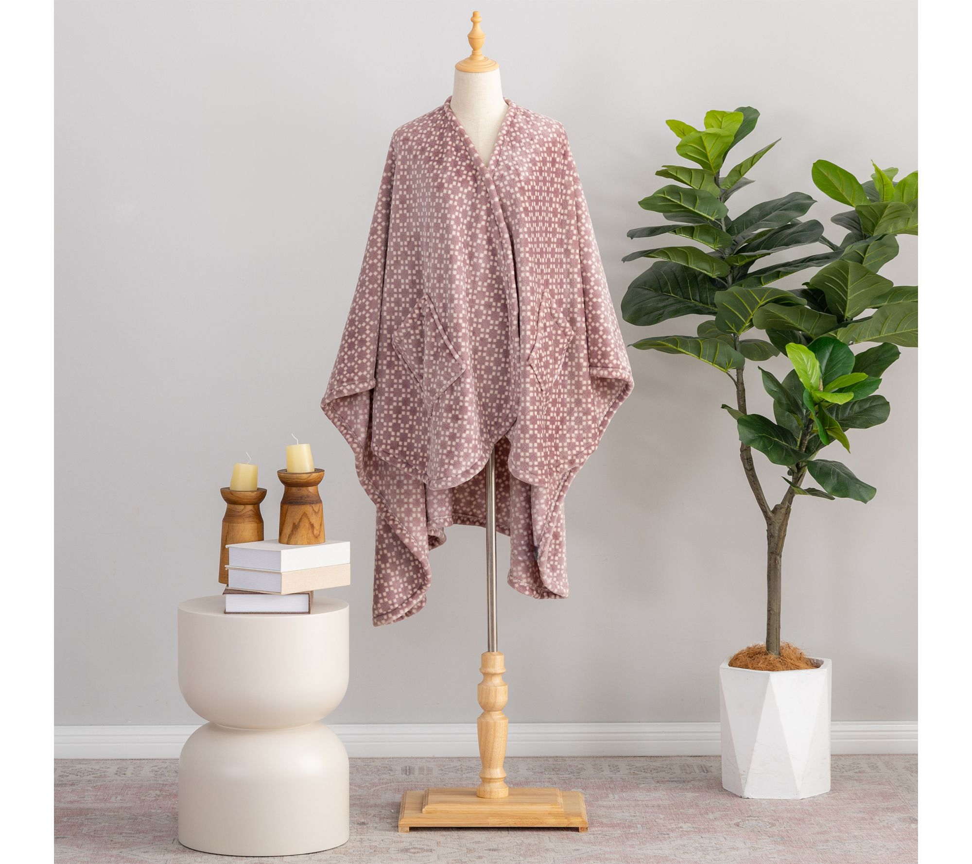 Berkshire Velvetsoft Wearable Plush Blanket