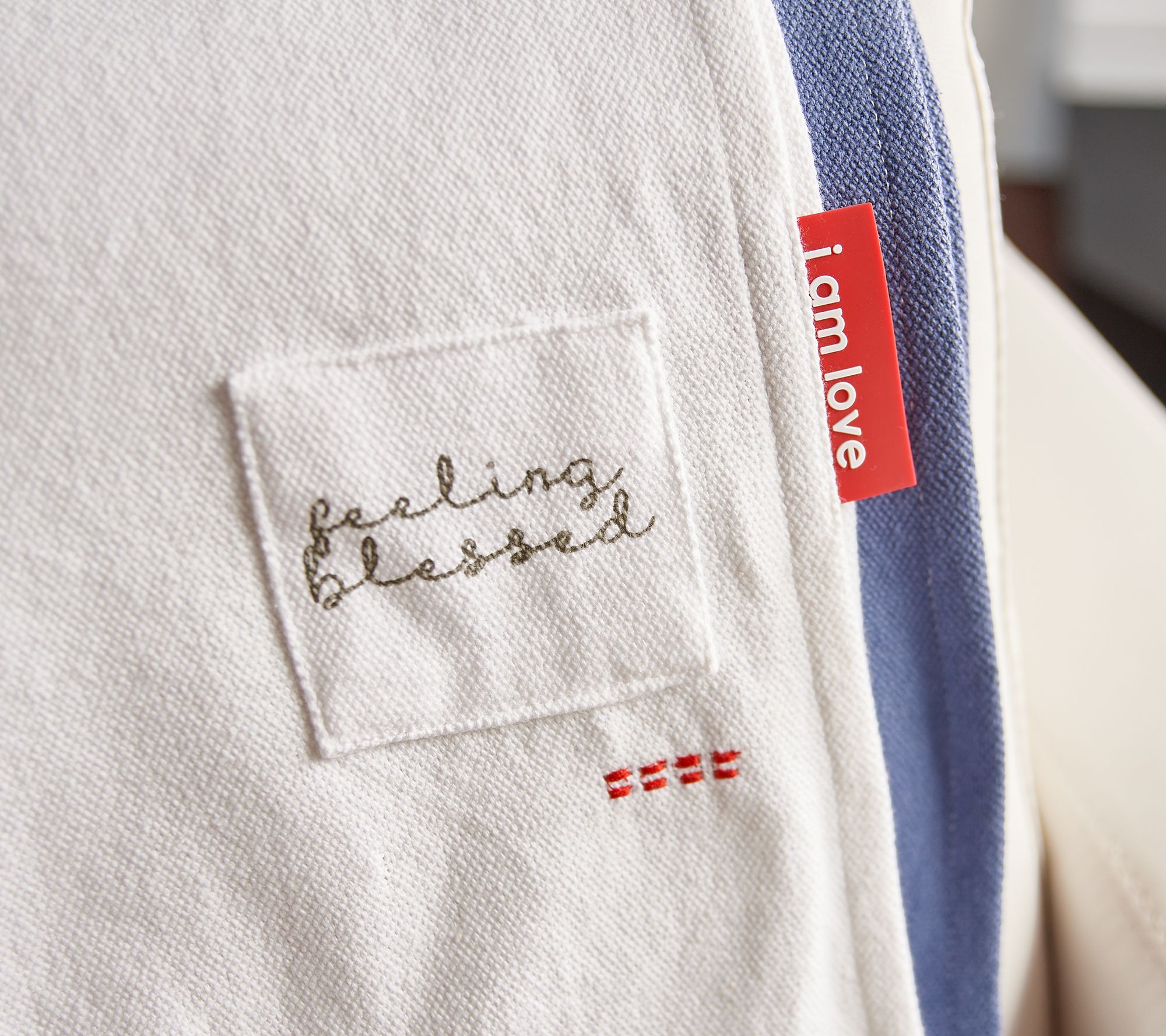 Peace Love World 60" x 70" 100 Cotton Dip Dye Throw