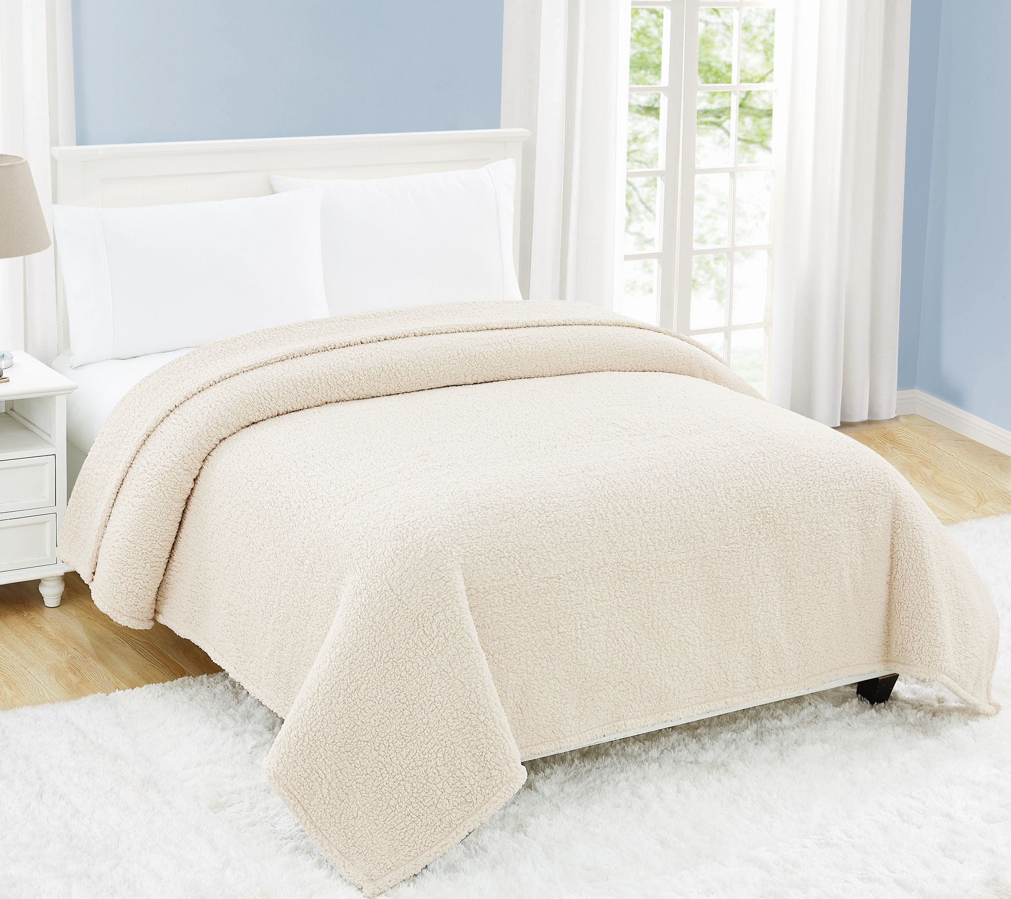 My World Cloud Sherpa Throw