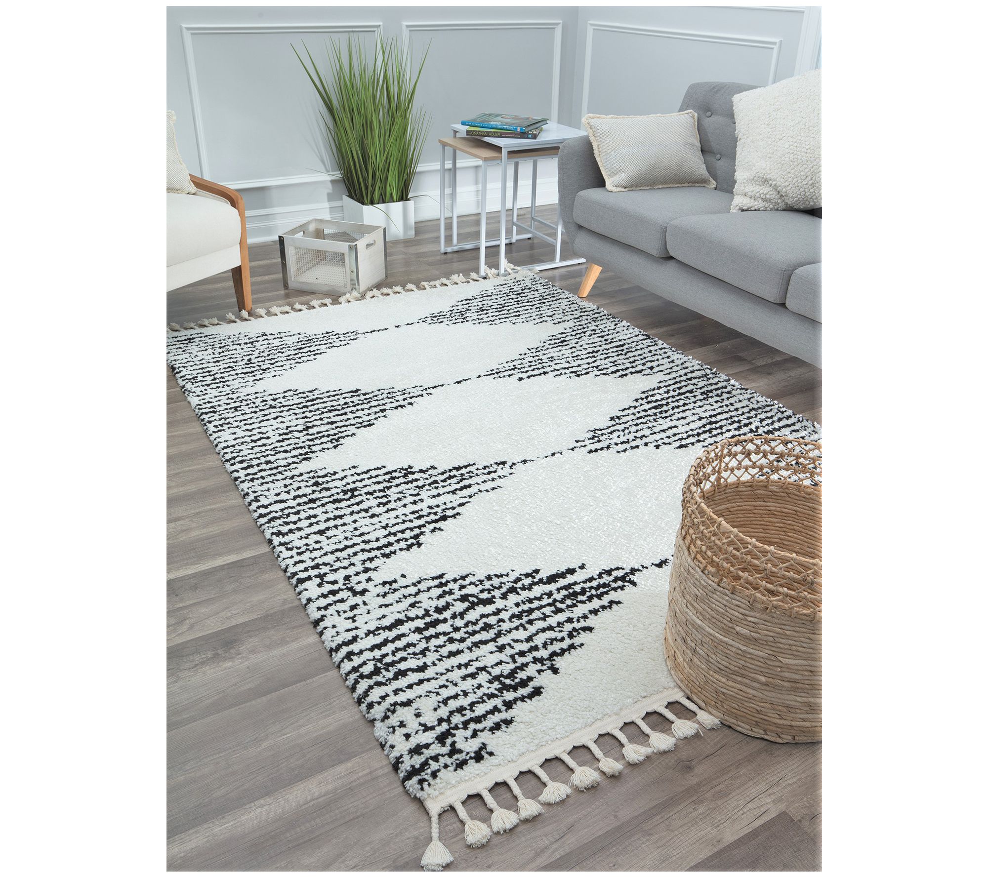 CosmoLiving Moon MS30 Tribal Moroccan 5' x 7' A rea Rug