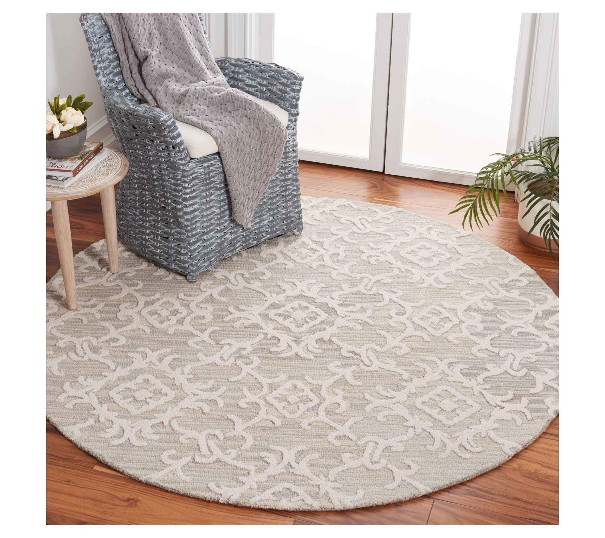 Blossom 104 Collection 8' x 8' Round Rug by Valerie - QVC.com