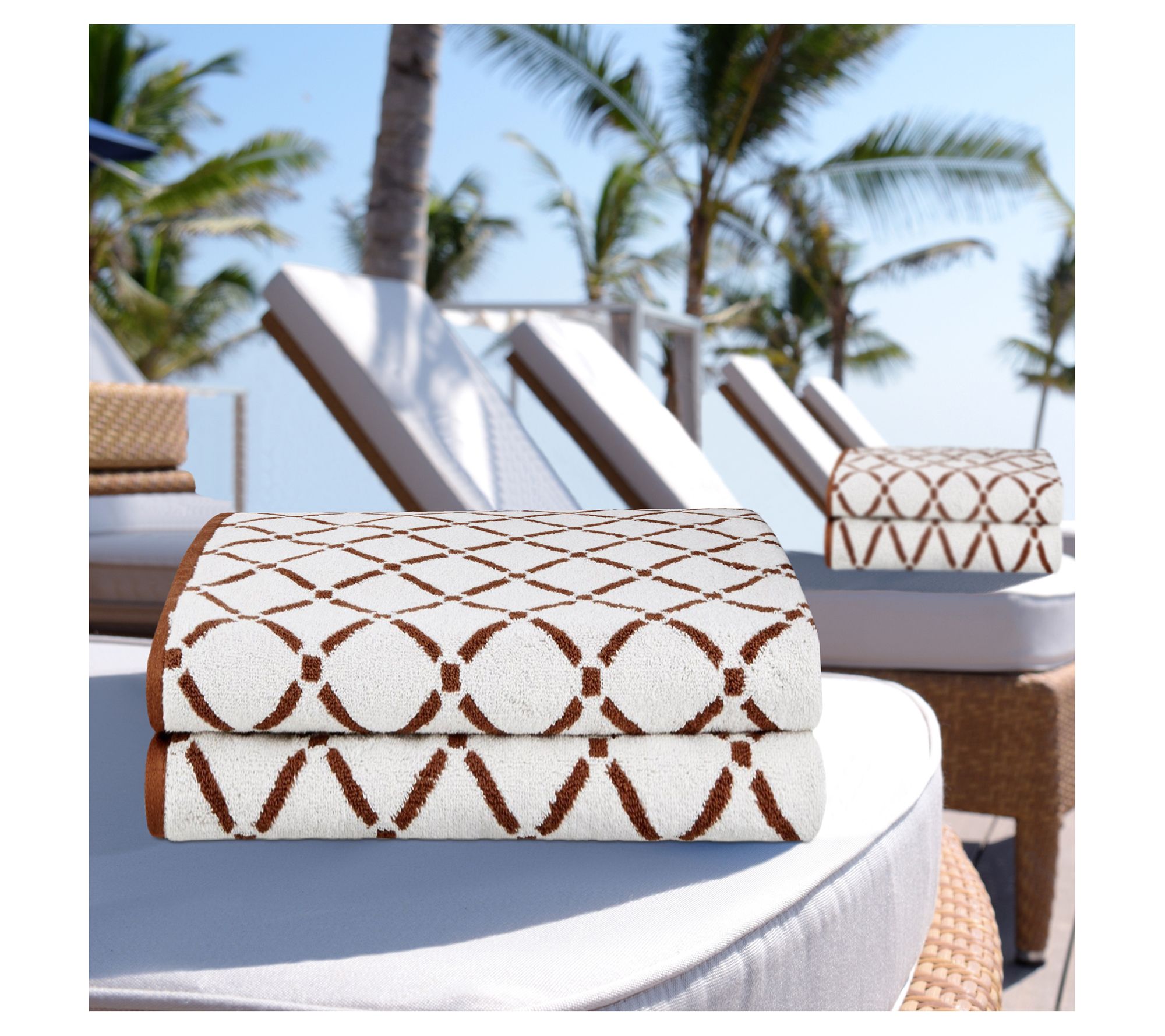 Superior Cotton 2-Piece Diamond Bath Towel Set