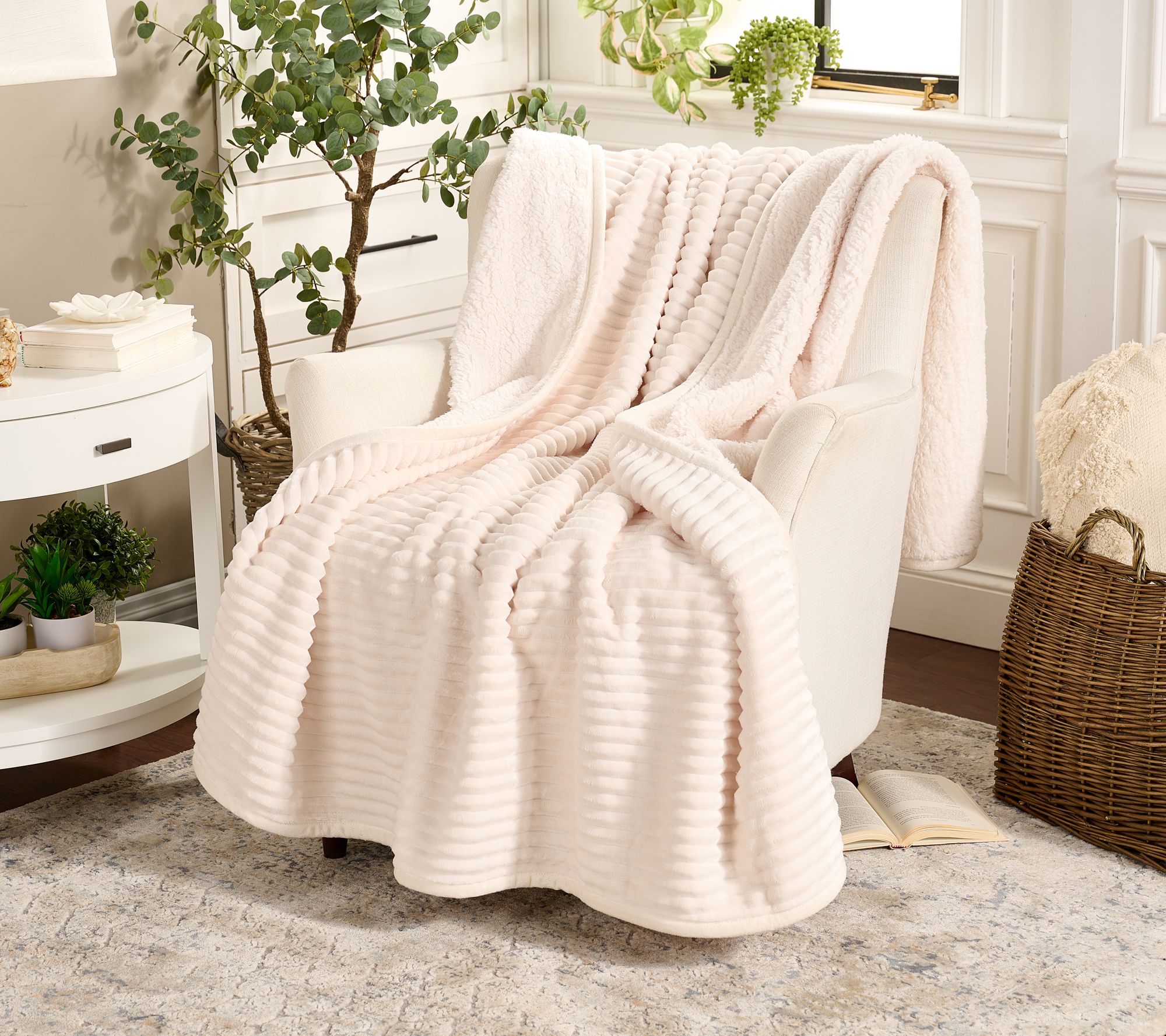 Home Reflections 60x 80" Plush Throw with Sherpa Bag