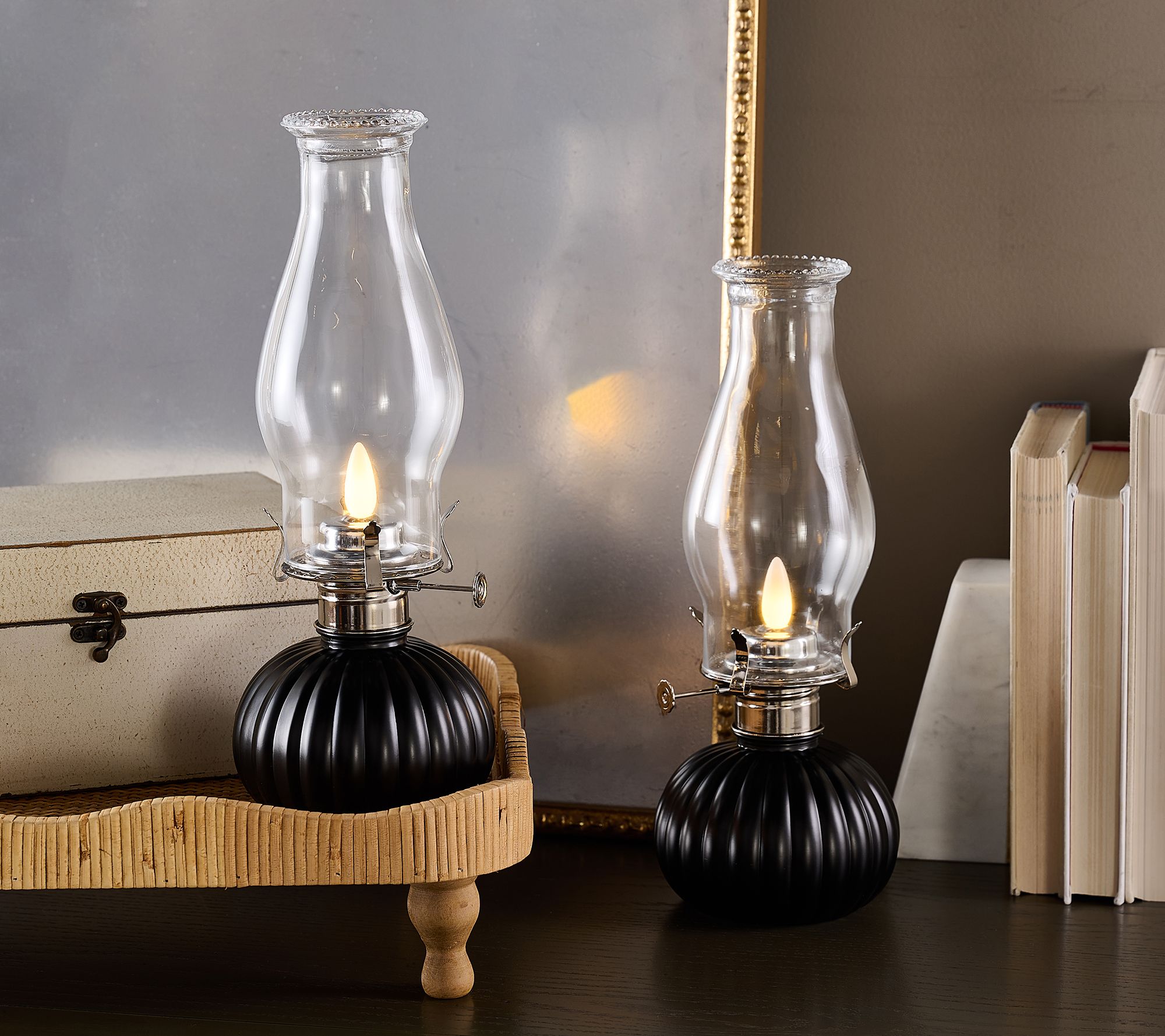 Bethlehem Lights S/2 Faux Oil Lamps with Flame Control