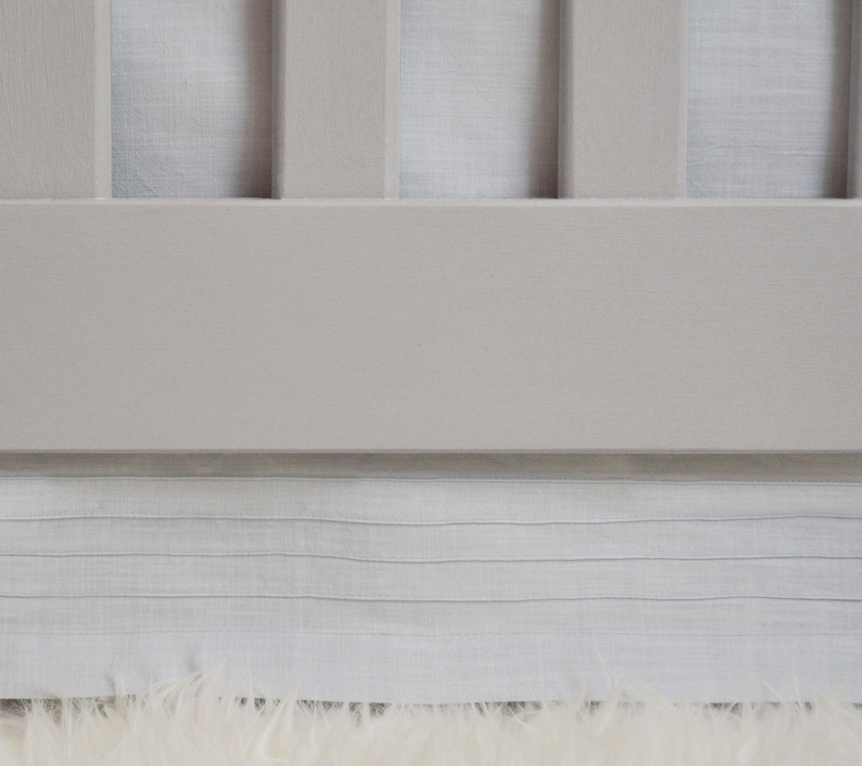 Hello Spud Pin Tuck Crib Skirt