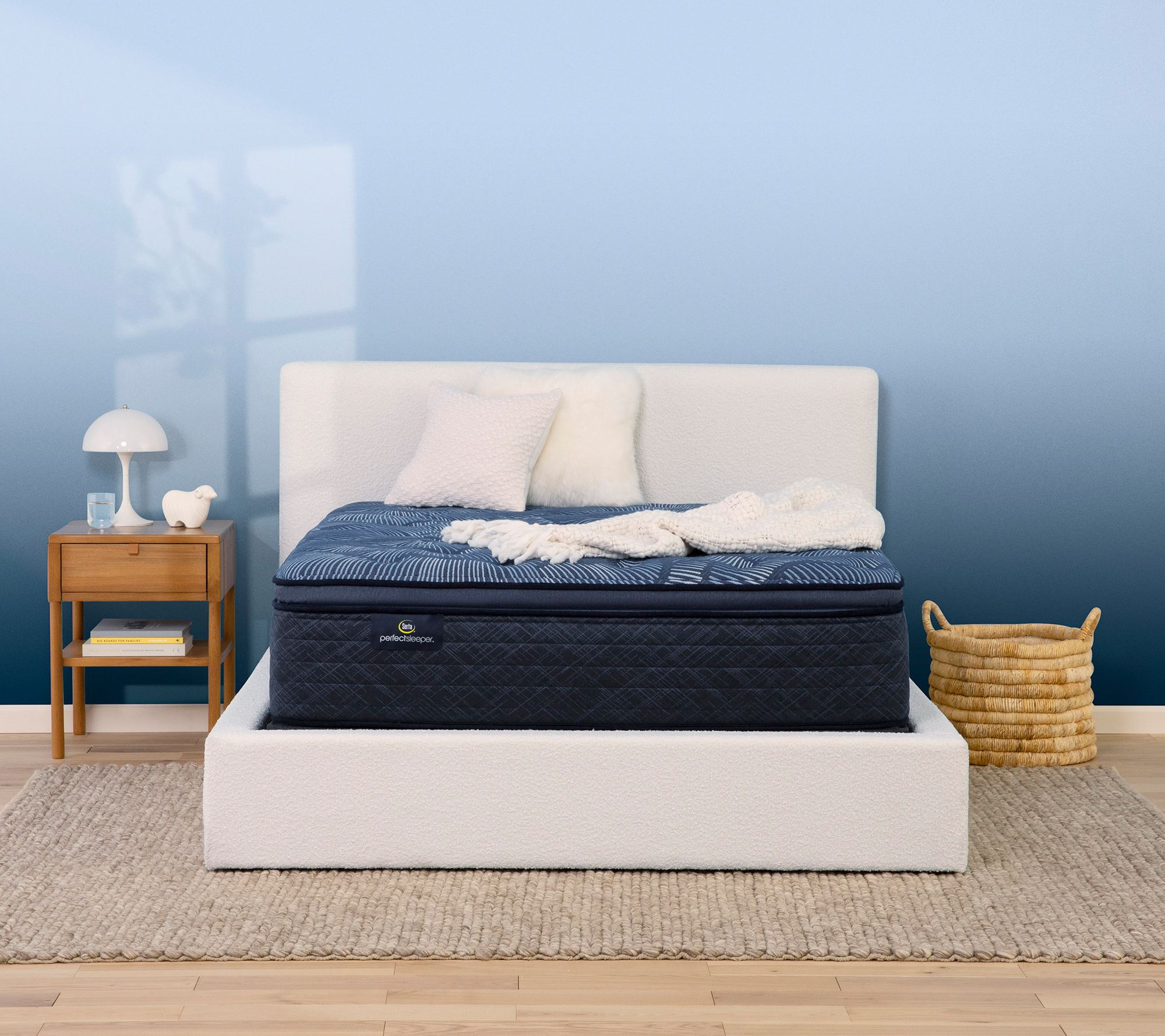 Serta Perfect Sleeper Cobalt Calm Plush PillowTop Mattress KG