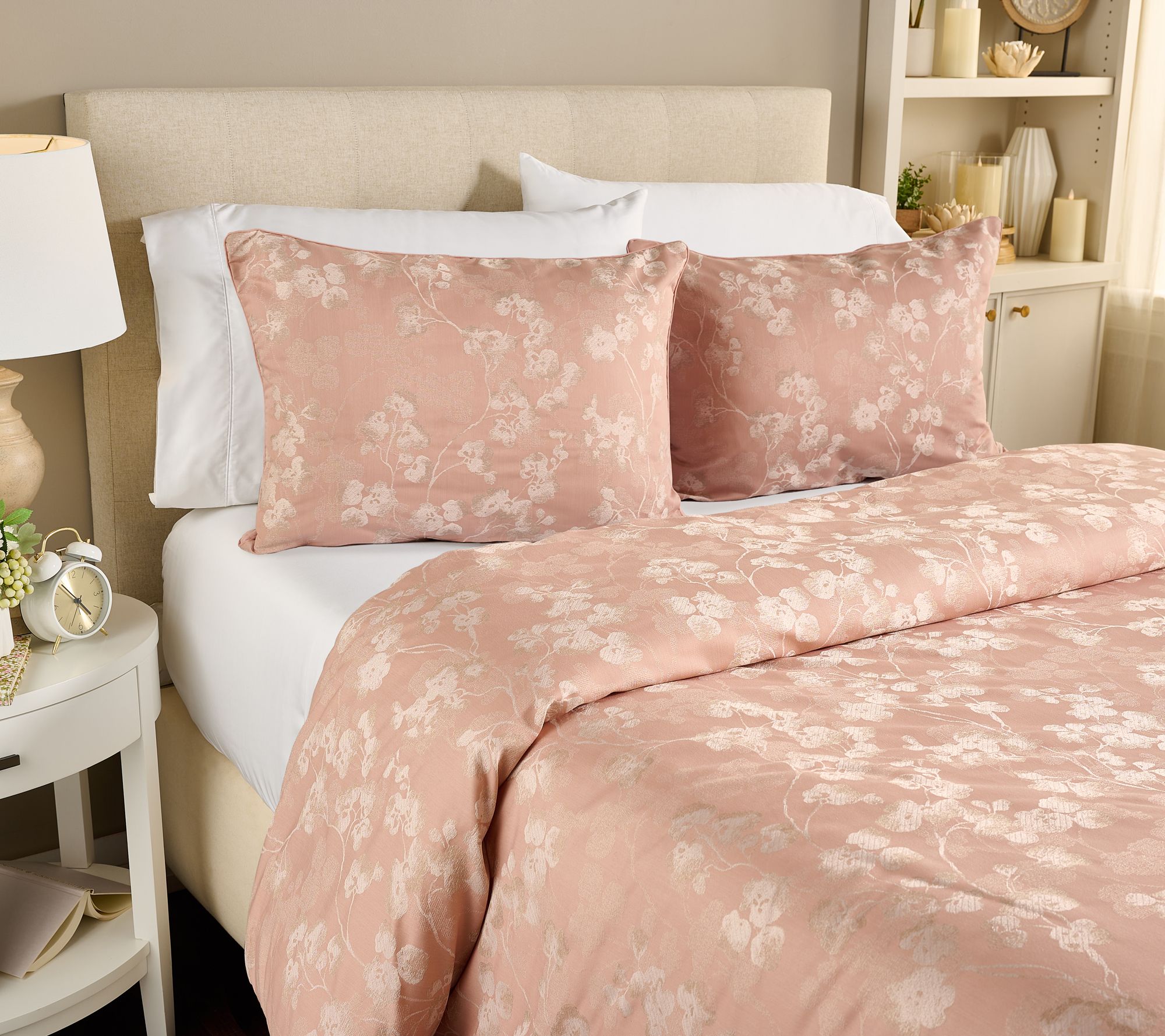 "As Is" Northern Nights Floral Jacquard Comforter and Shame Set-Queen