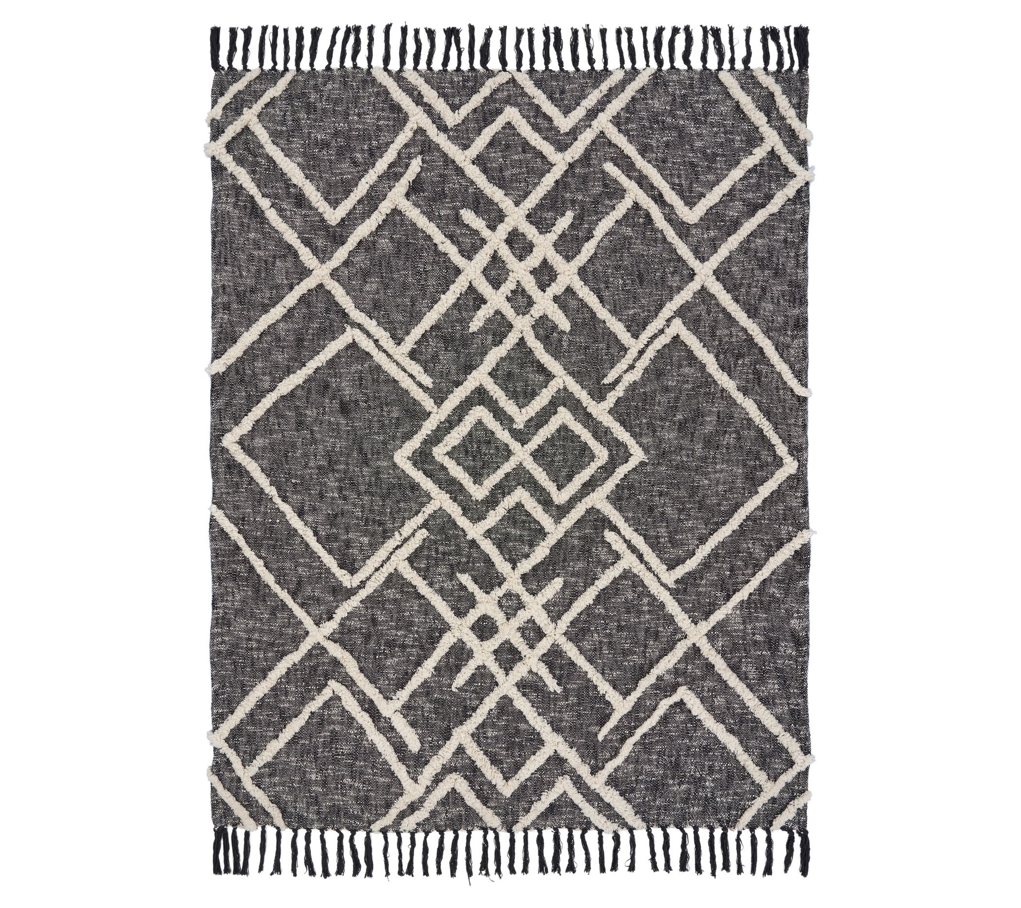 Ox Bay Trading Black/White Overtufted Diamond Geometric Throw