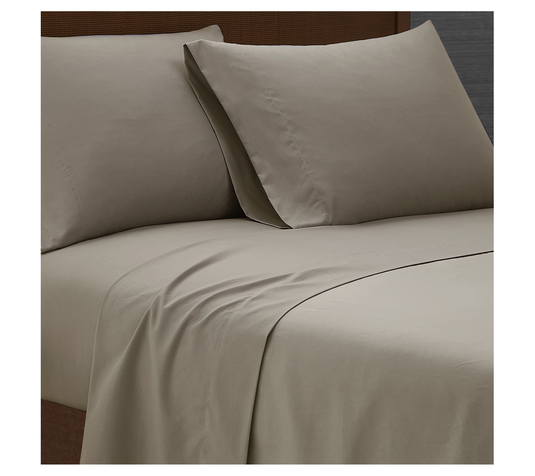 London Fog Garment Wash Solid Queen 4-Piece Sheet Set