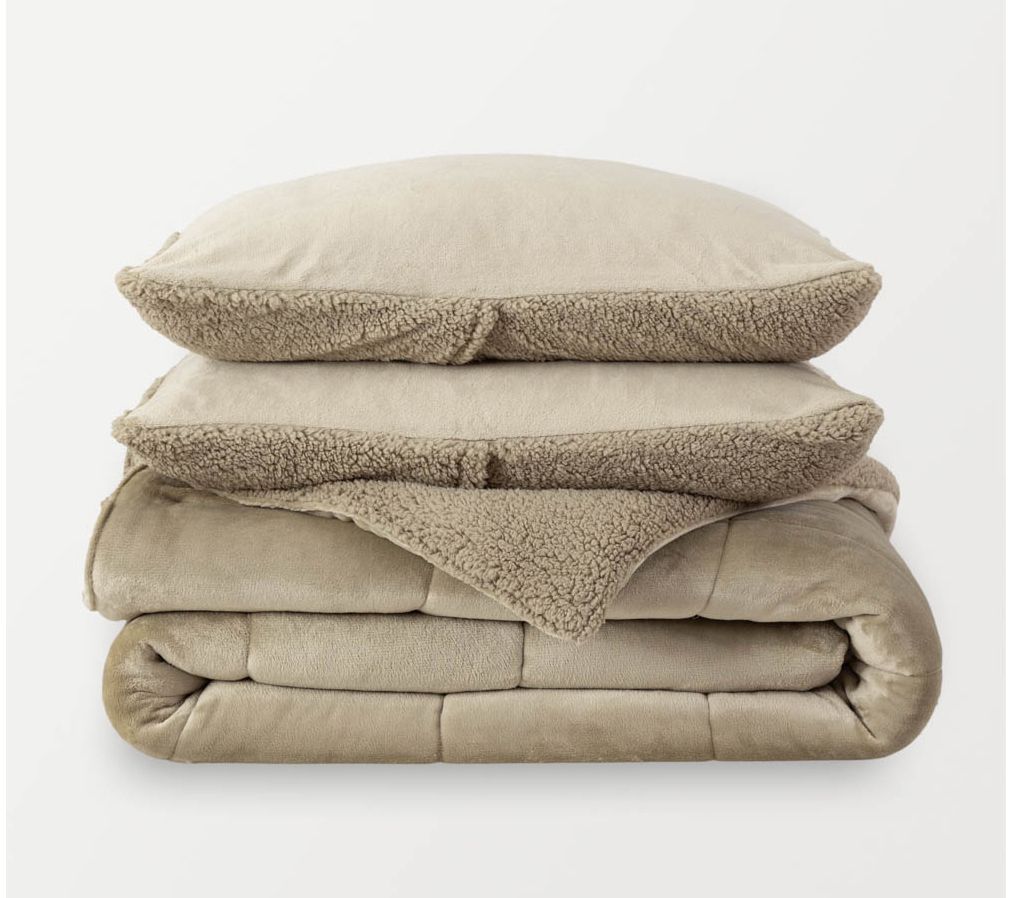 Berkshire Reversible VelvetLoft Sherpa Comforter Set - Full/QN