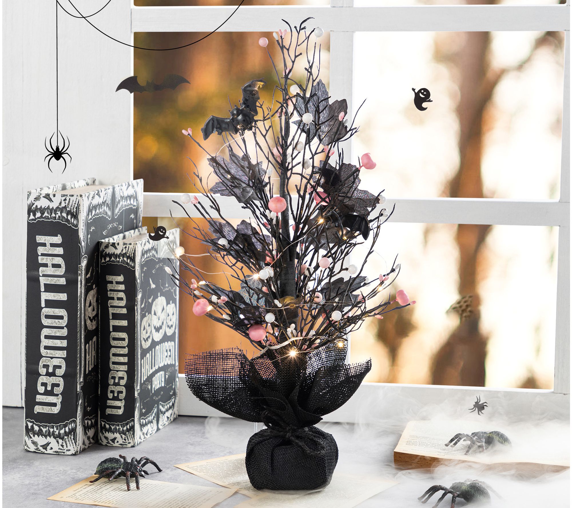 Glitzhome 20"H Lighted Halloween Berries TableTree