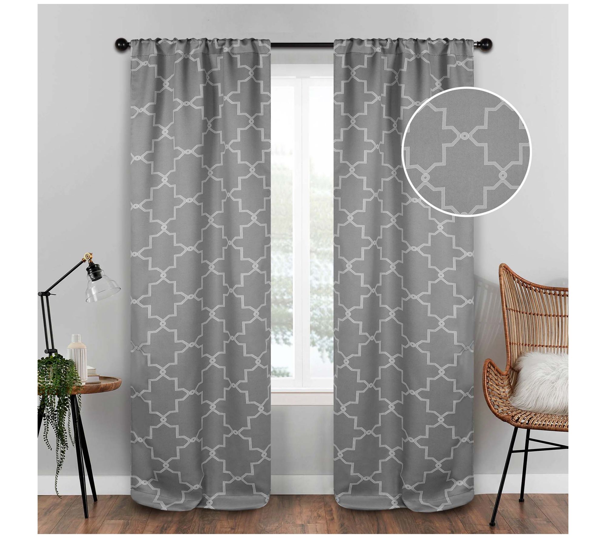 Superior Set of 2 Trellis Blackout Curtain, 26X84