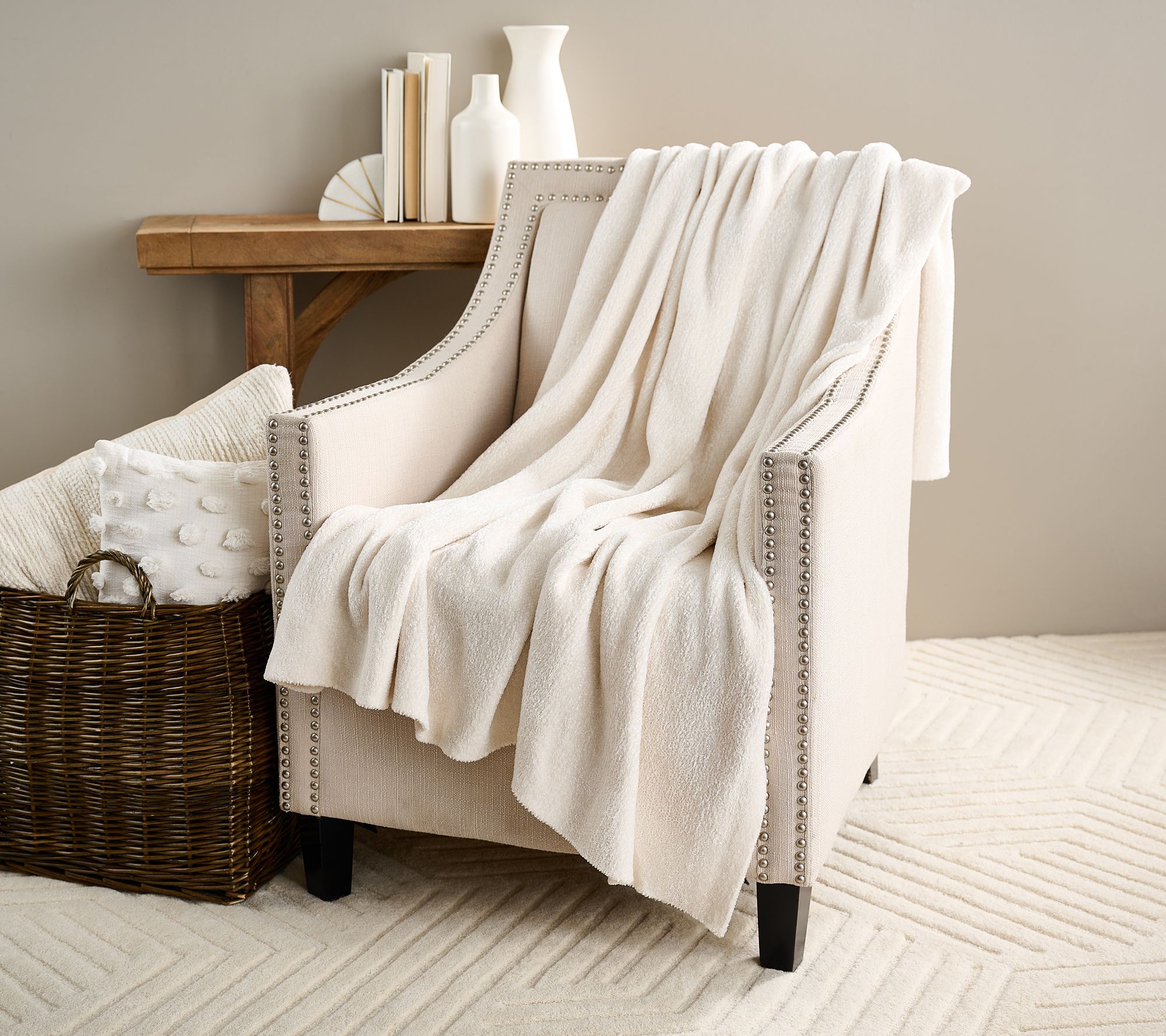 Home Reflections Luxe Knit Oversized Throw