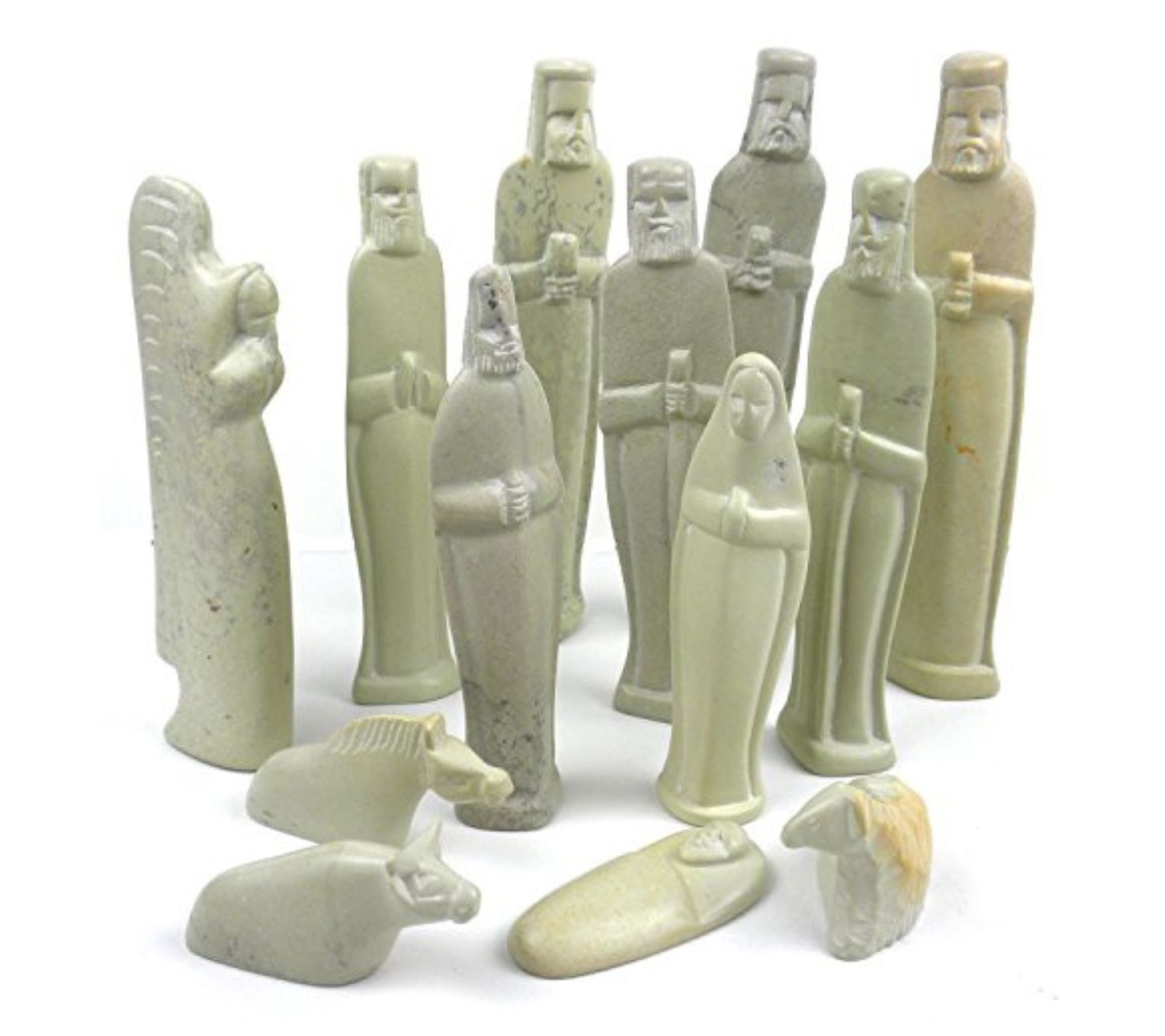 Global Crafts Carved Kenya Soapstone Nativity Set: 12 piece