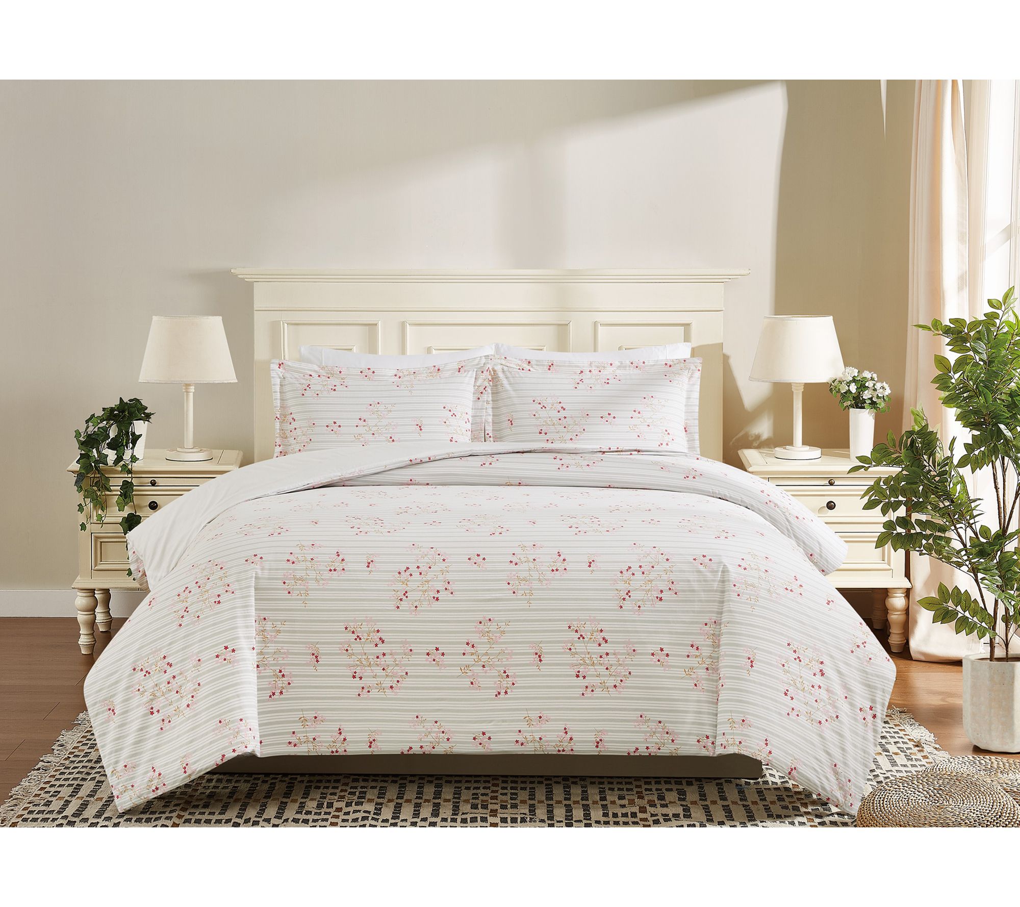 Cottage Classics Emma Floral King Comforter Set