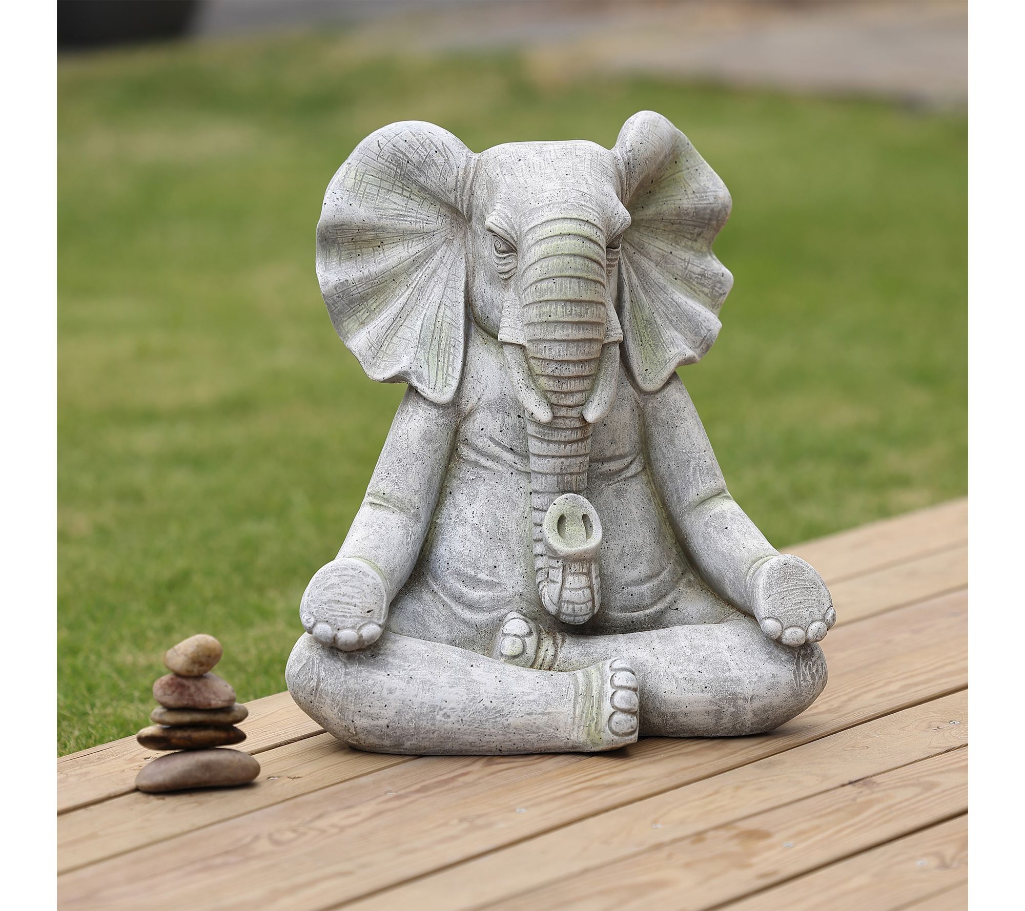 LuxenHome Gray MgO Meditating Elephant Statue