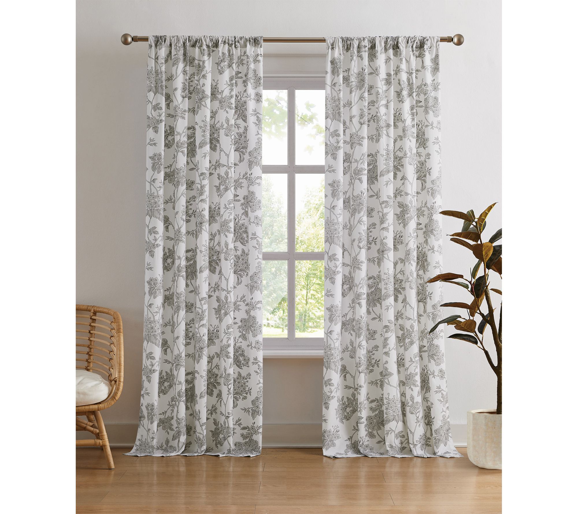 Brooklyn Loom Mila Floral 50x84 Window Curtain