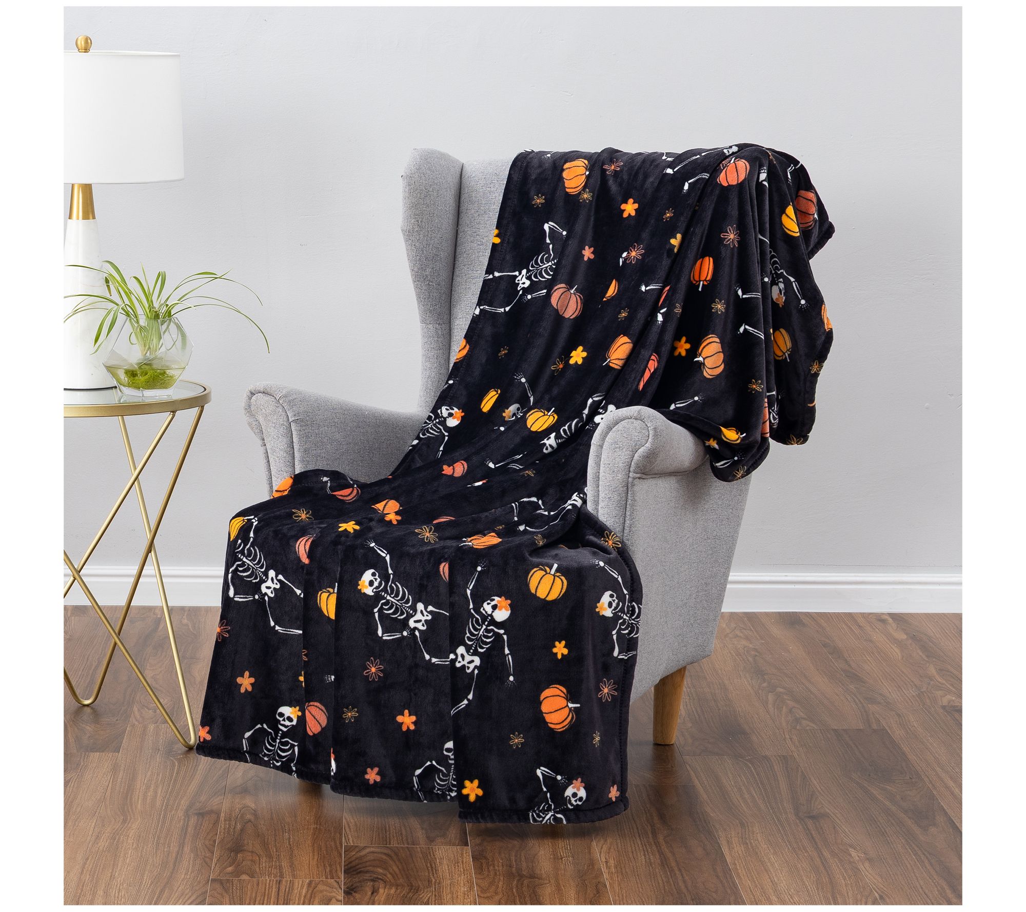 Berkshire Halloween Printed Plush 60x70 Throw