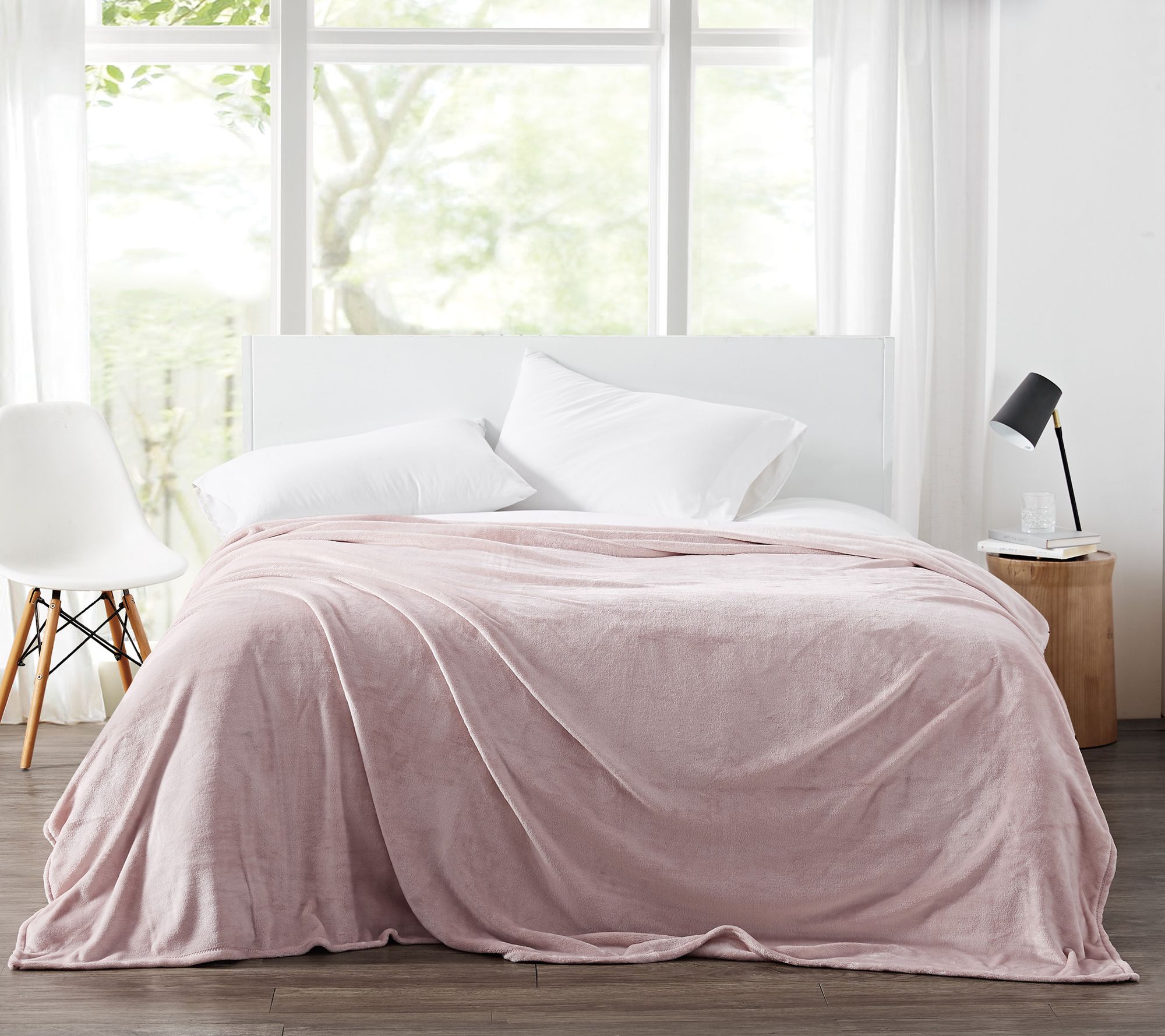 Cannon Solid Plush Full/Queen Blanket