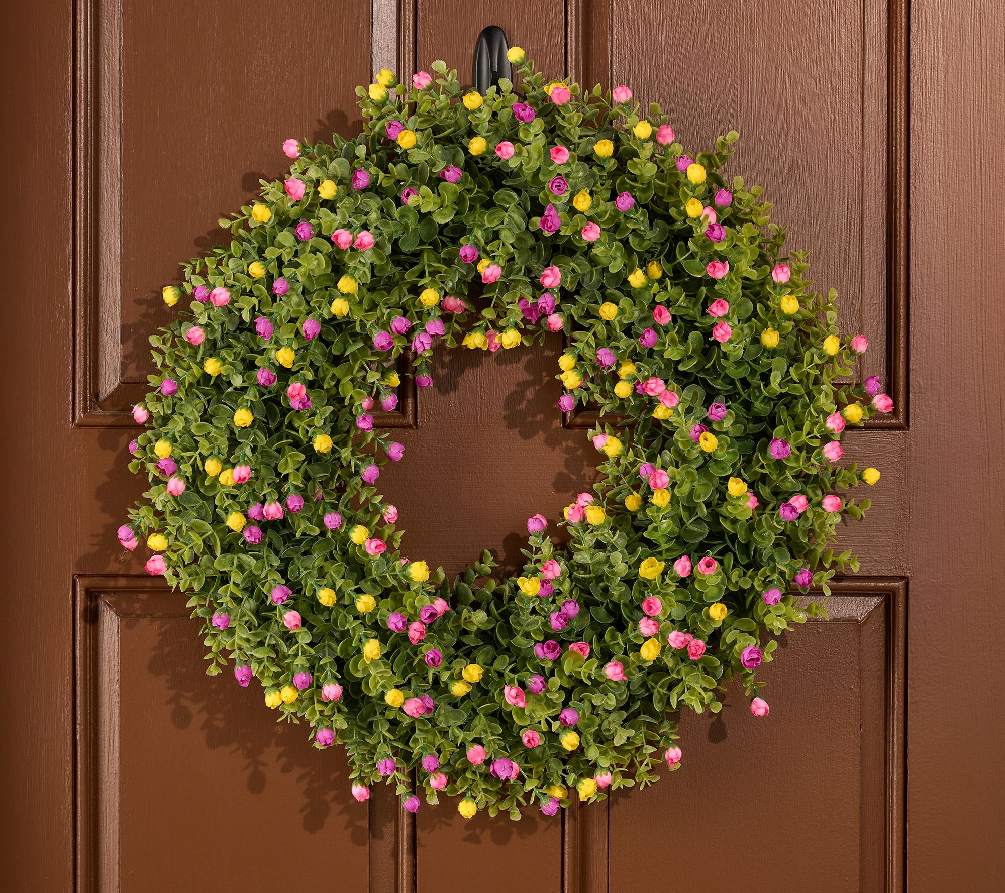 22" Indoor/Outdoor Boxwood & Rosebud Wreath by Kim Gravel