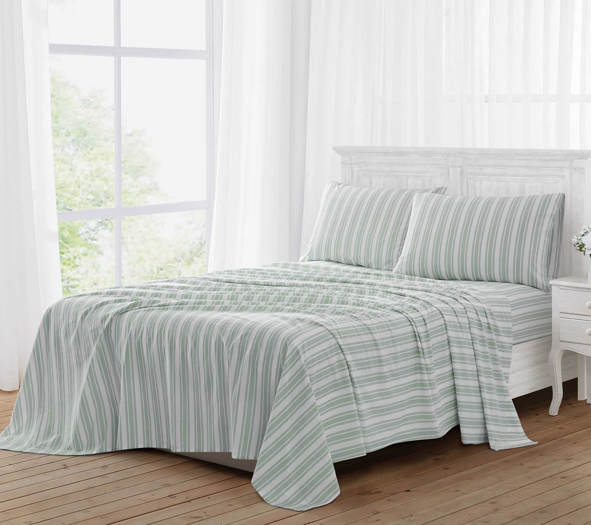 The Farmhouse by Rachel Ashwell Wide Ticking St ripe Full Shee