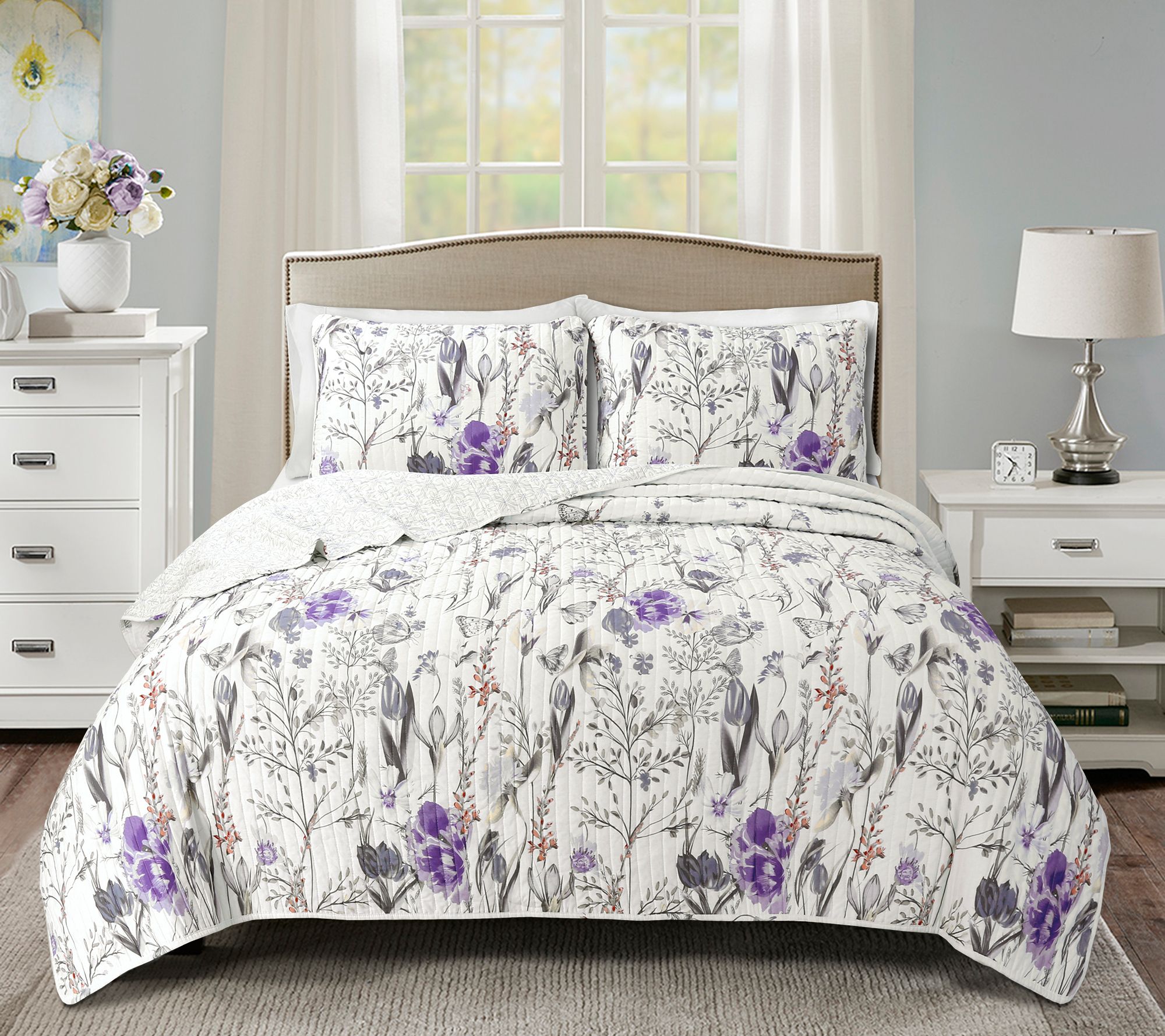 Adalia Quilt 3-Piece King Quilt Set by Lush Decor