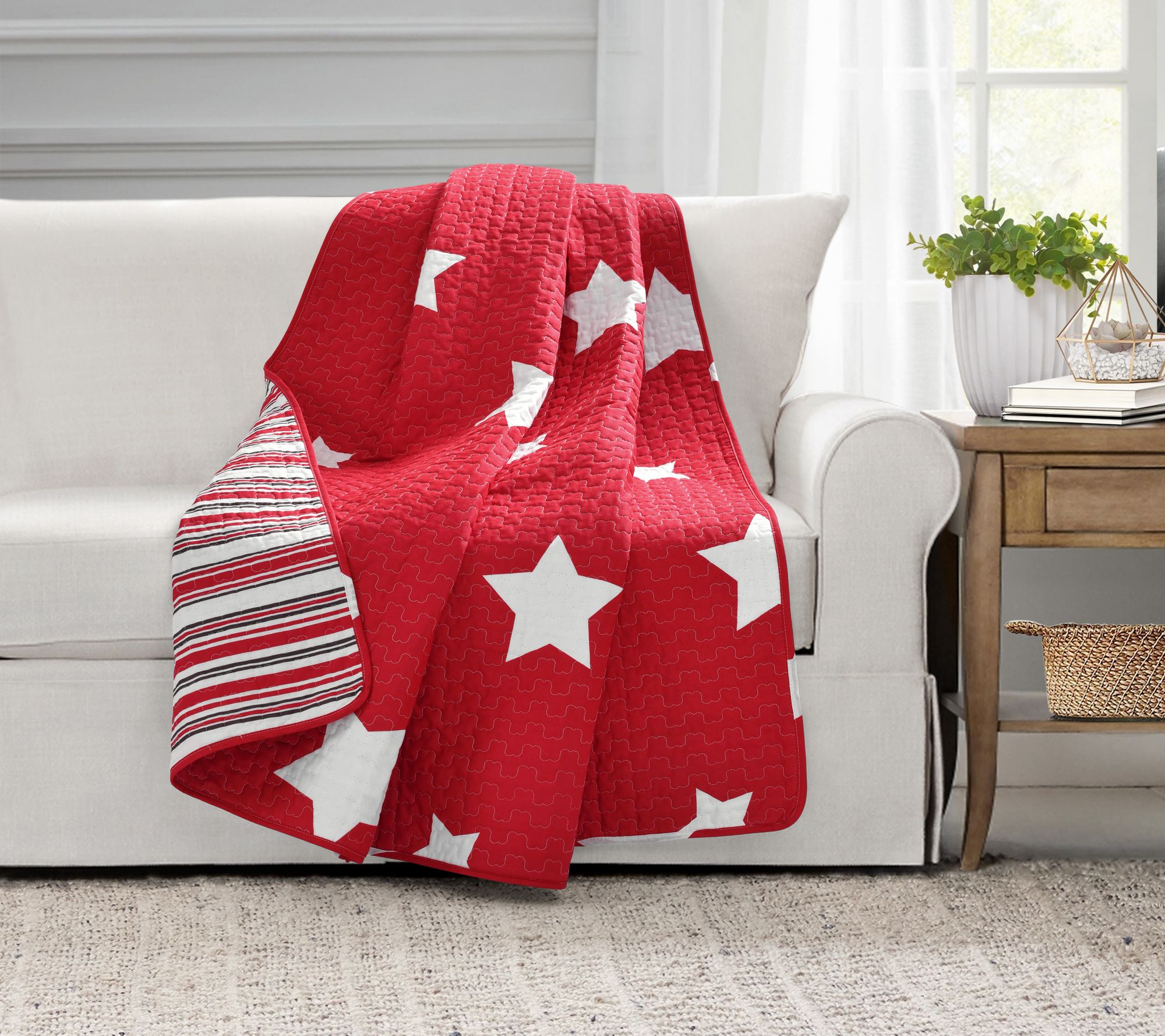 Star Throw by Lush Decor