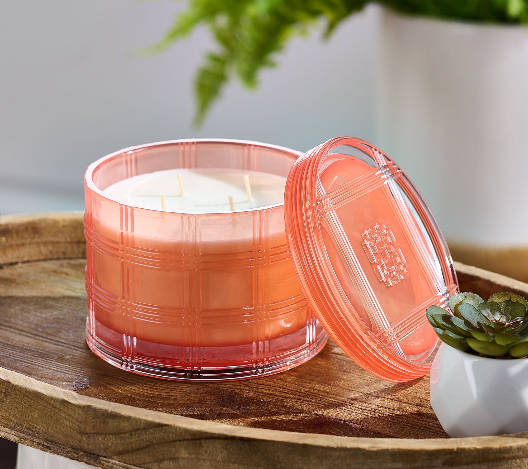 HomeWorx by Slatkin & Co. Grapefruit 18oz Plaid Glass Candle