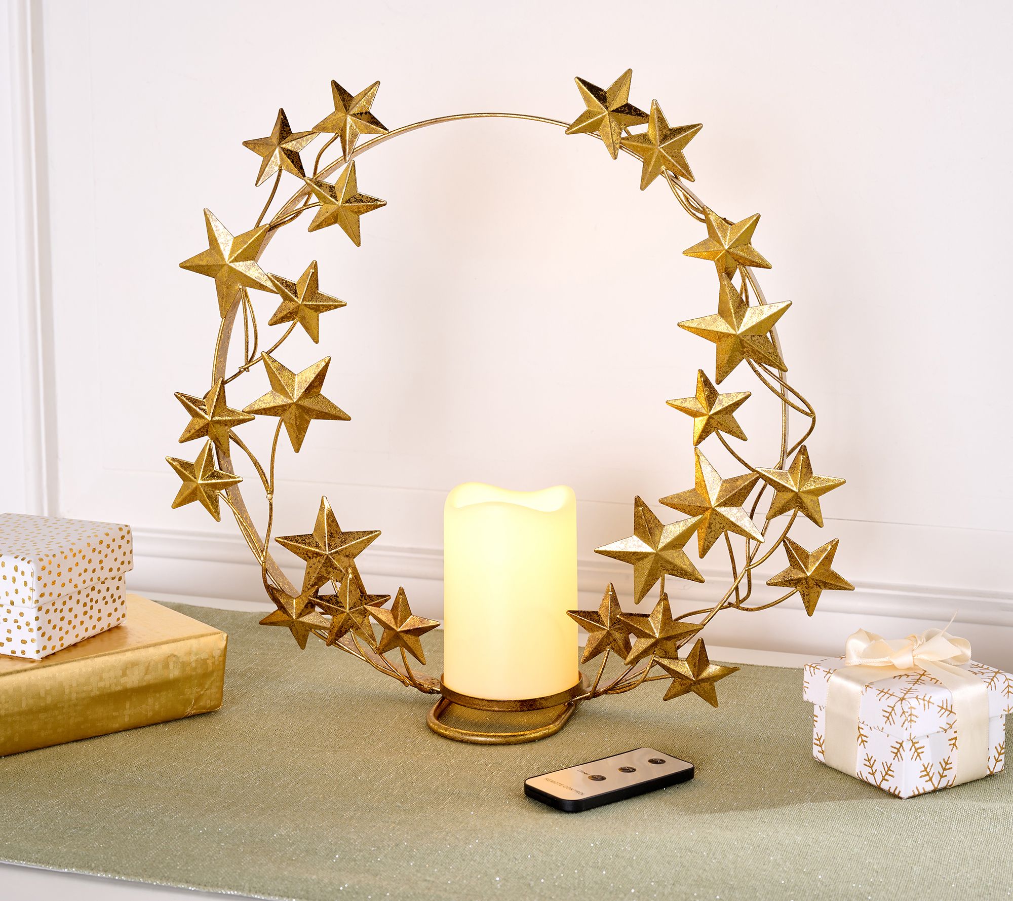 Cozy Cottage by Liz Marie Star Wreath Candle Holder