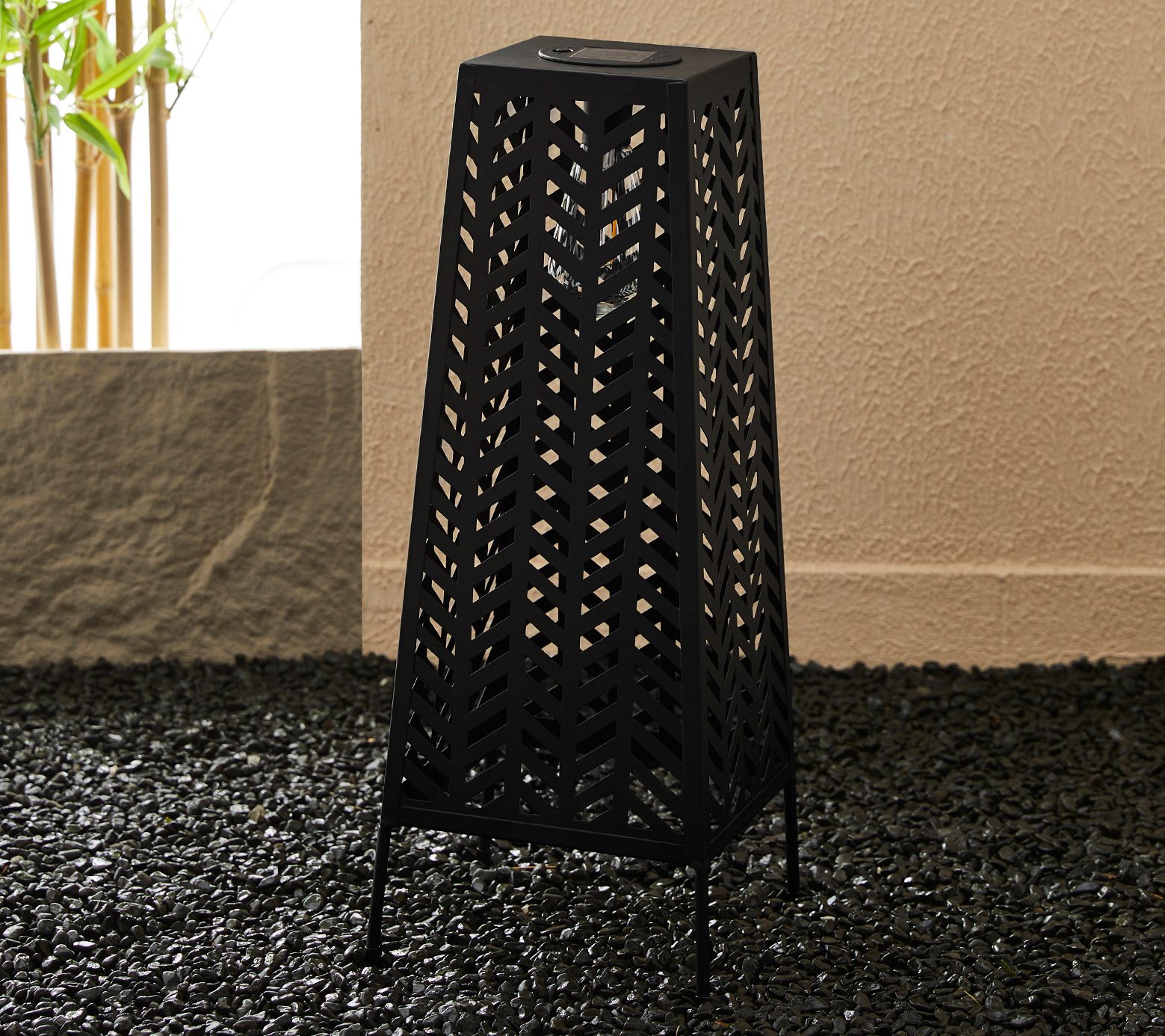 Glitzhome 22" Metal Geometric Solar Outdoor Floor Lantern