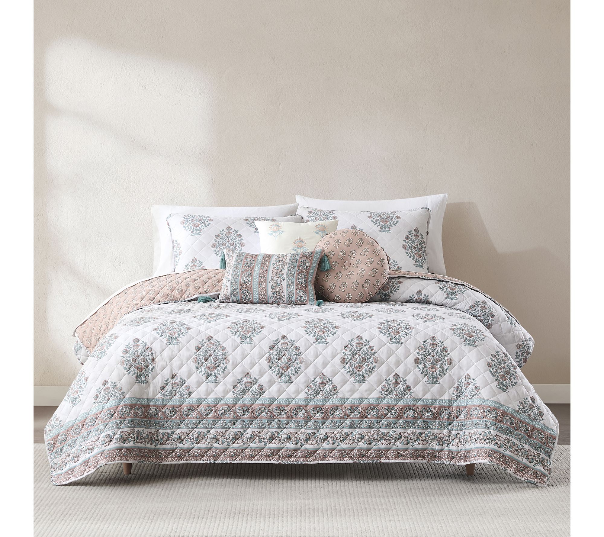 Lush Decor Sofia Flower Reversible Quilt 6-Pc Set Full/Queen