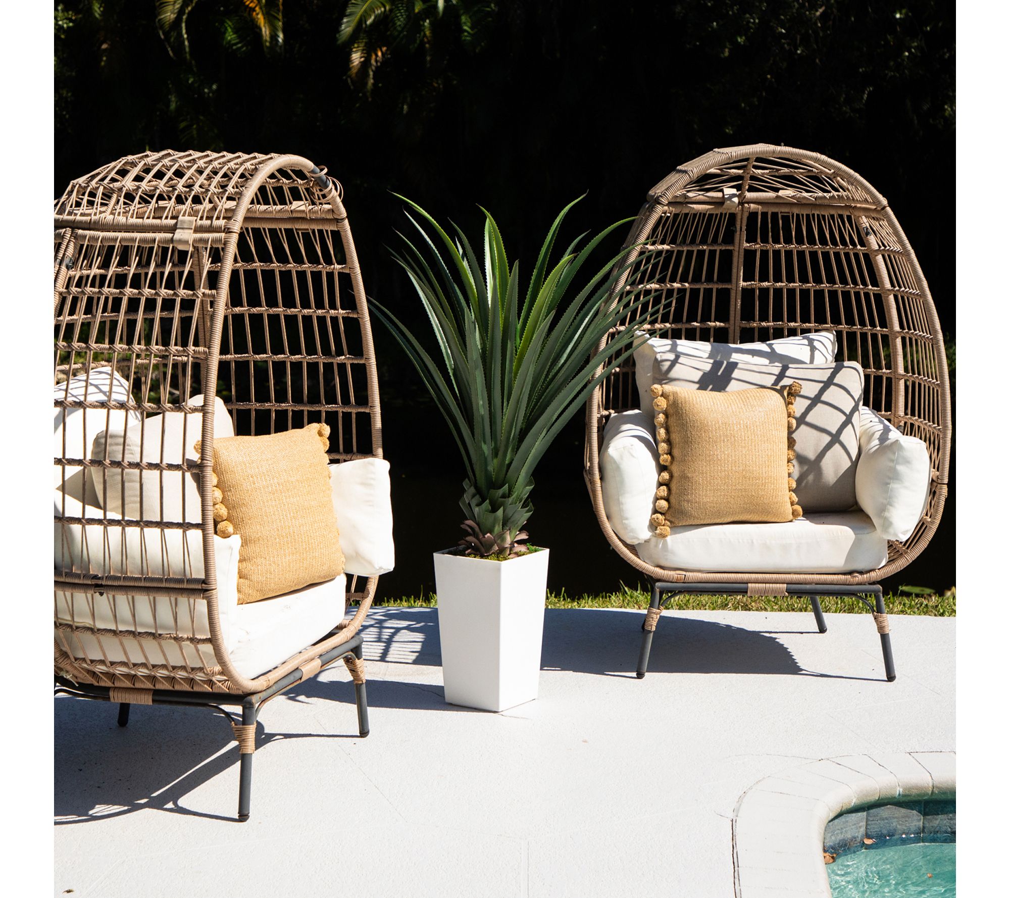 Nearly Natural 4-ft UV Resistant Spiked Agave in White Planter