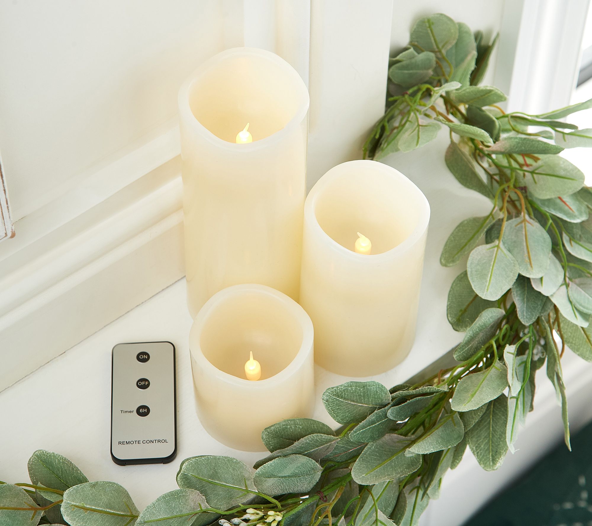 Home Reflections 12Piece Flameless Decorator Set