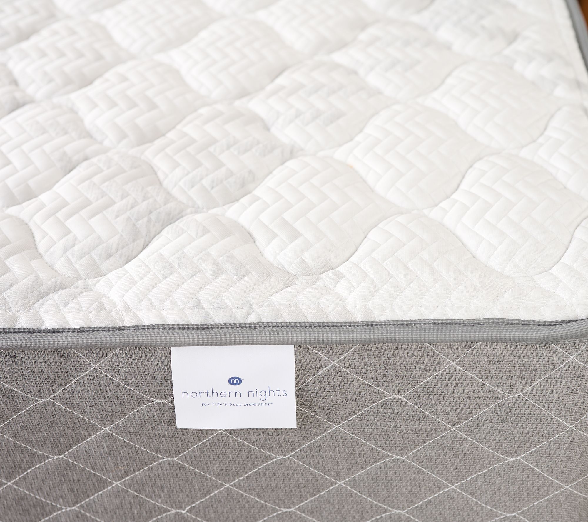 Northern Nights 12.5" Luxury Serene Hybrid Mattress