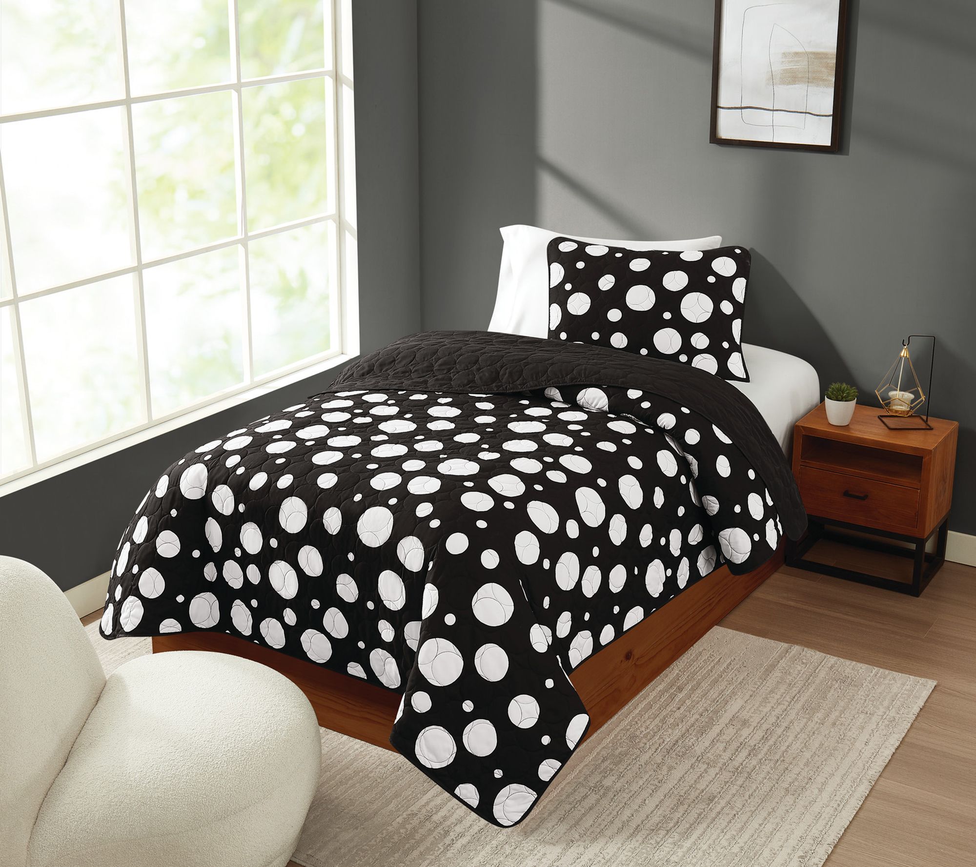 Truly Soft Sophia Dot Twin/Twin XL 2 Piece Quilt Set