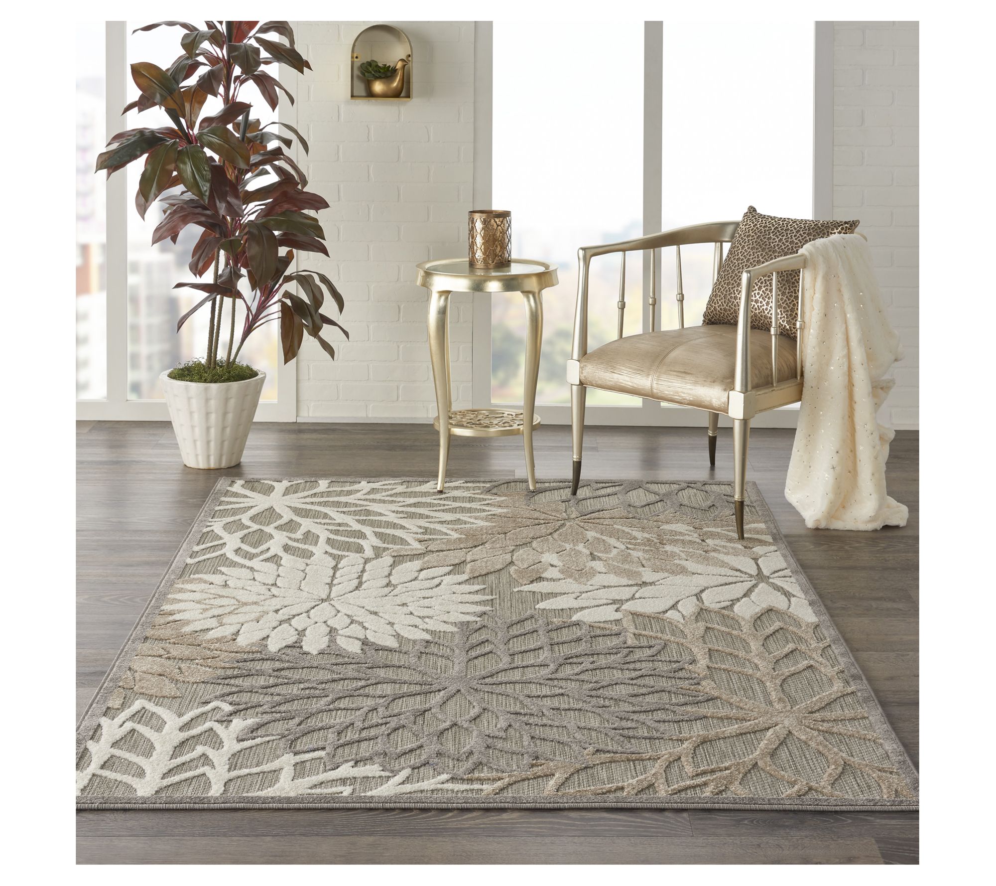 Nourison Aloha Tropical 5'3" x 7'5" Rug